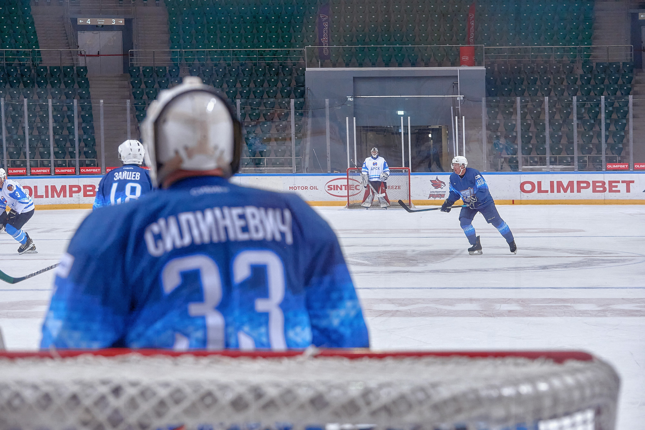 Платинум Арена — Хоккей — РусГидро. Фотограф Яковлев Роман — Красноярск