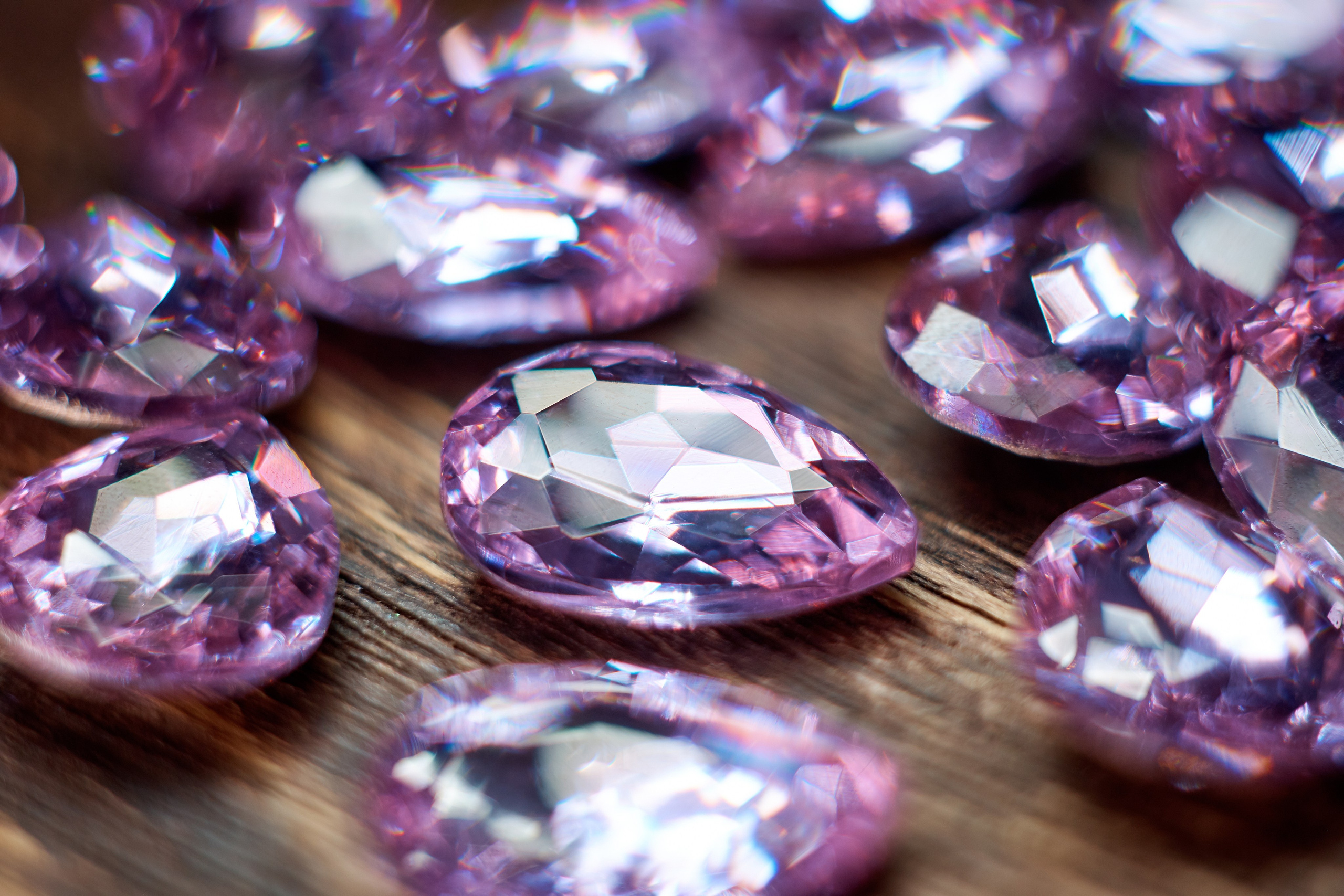 Съемка для оптового склада. Стразы, бусины. Фотограф Таганрог Анна Трайжон