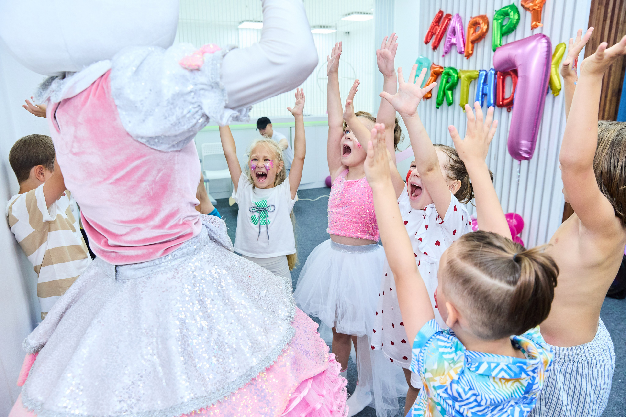 ДЕНЬ РОЖДЕНИЯ. ФОТОГРАФ ВО ВЛАДИВОСТОКЕ| СВАДЕБНЫЙ ФОТОГРАФ