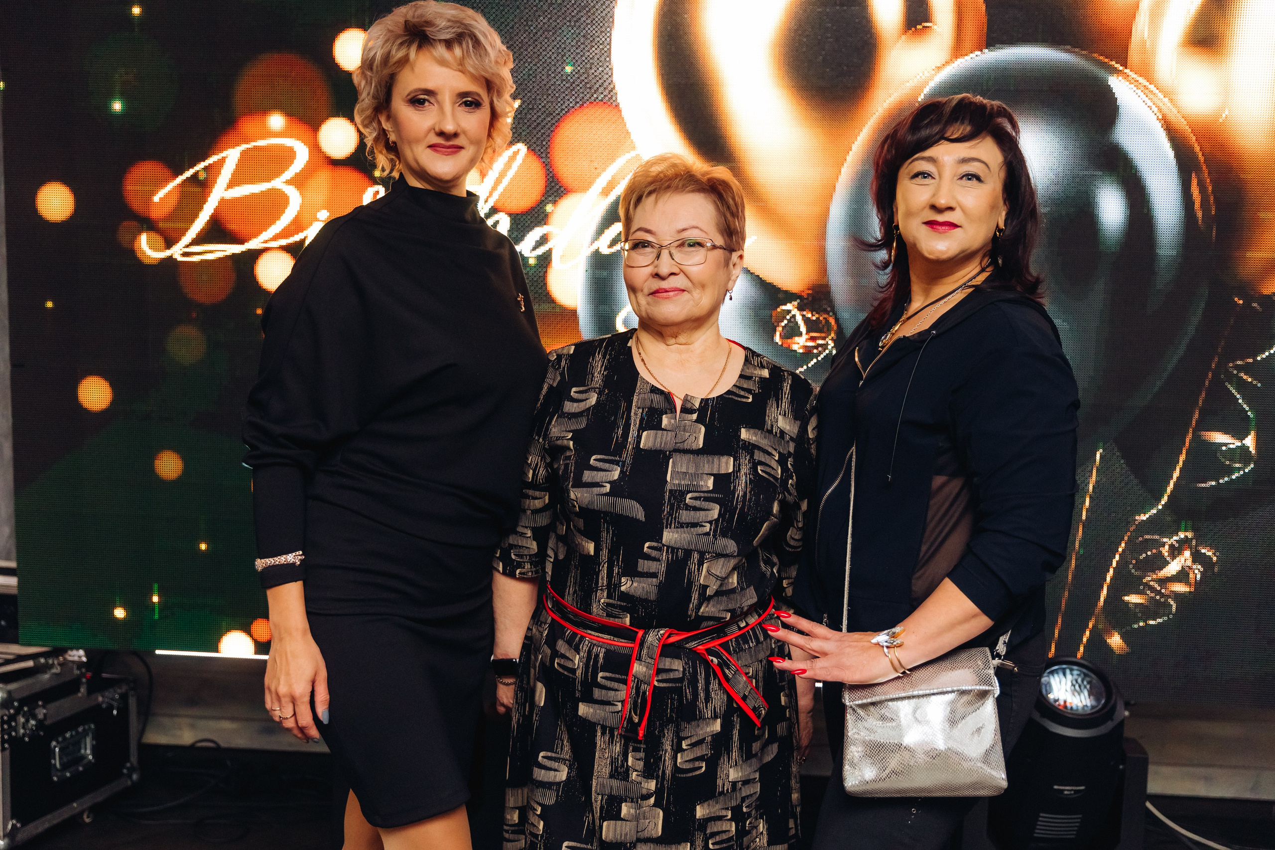 Юбилей в ресторане Вояж. Свадебный и семейный фотограф в Улан-Удэ