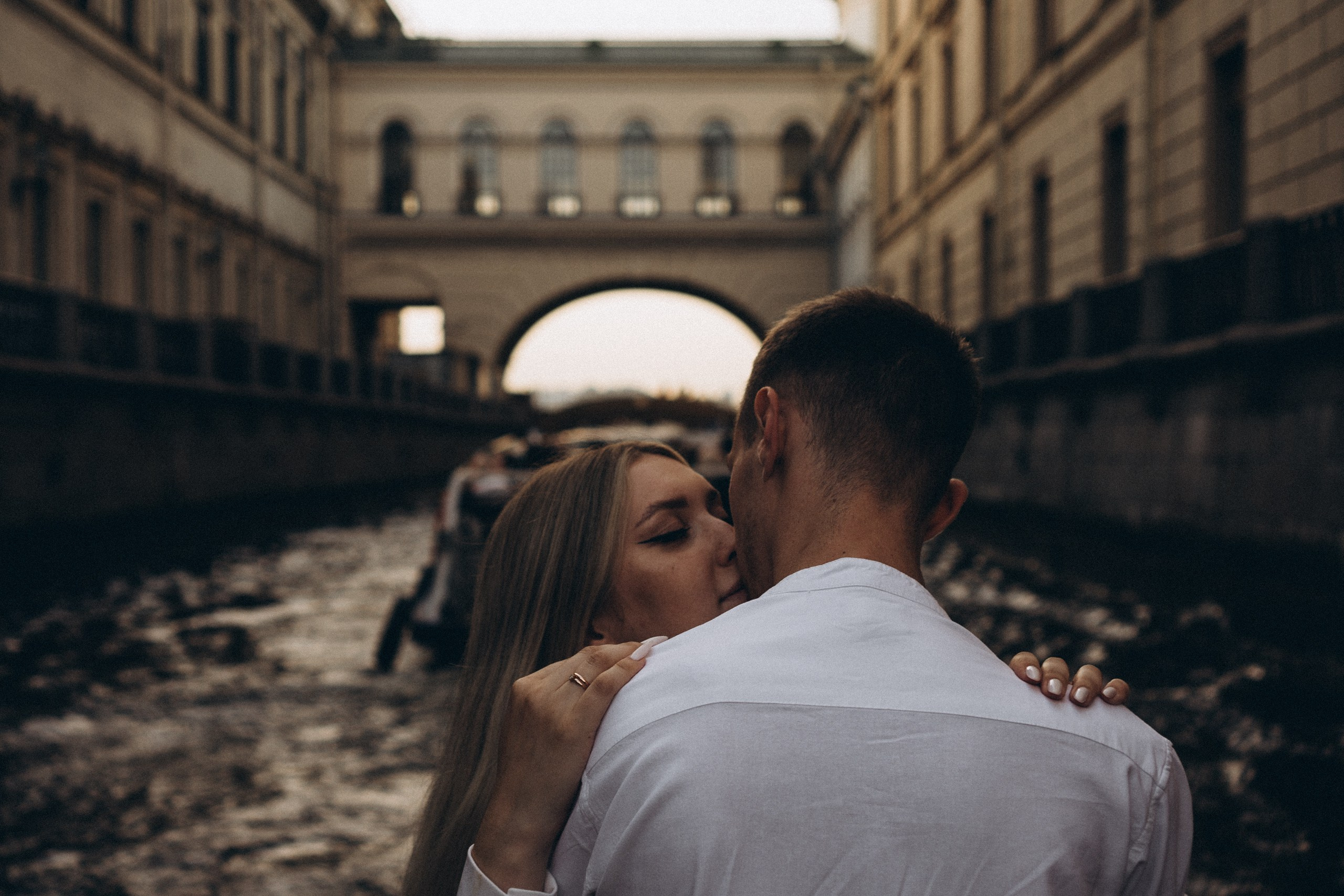 СВАДЕНБНАЯ СЬЕМКА НА КАТЕРЕ ПО КАНАЛАМ САНКТ-ПЕТЕРБУРГА И В АКВАТОРИИ НЕВЫ. Профессиональный фотограф, Санкт-Петербург — Виктория Богомолова