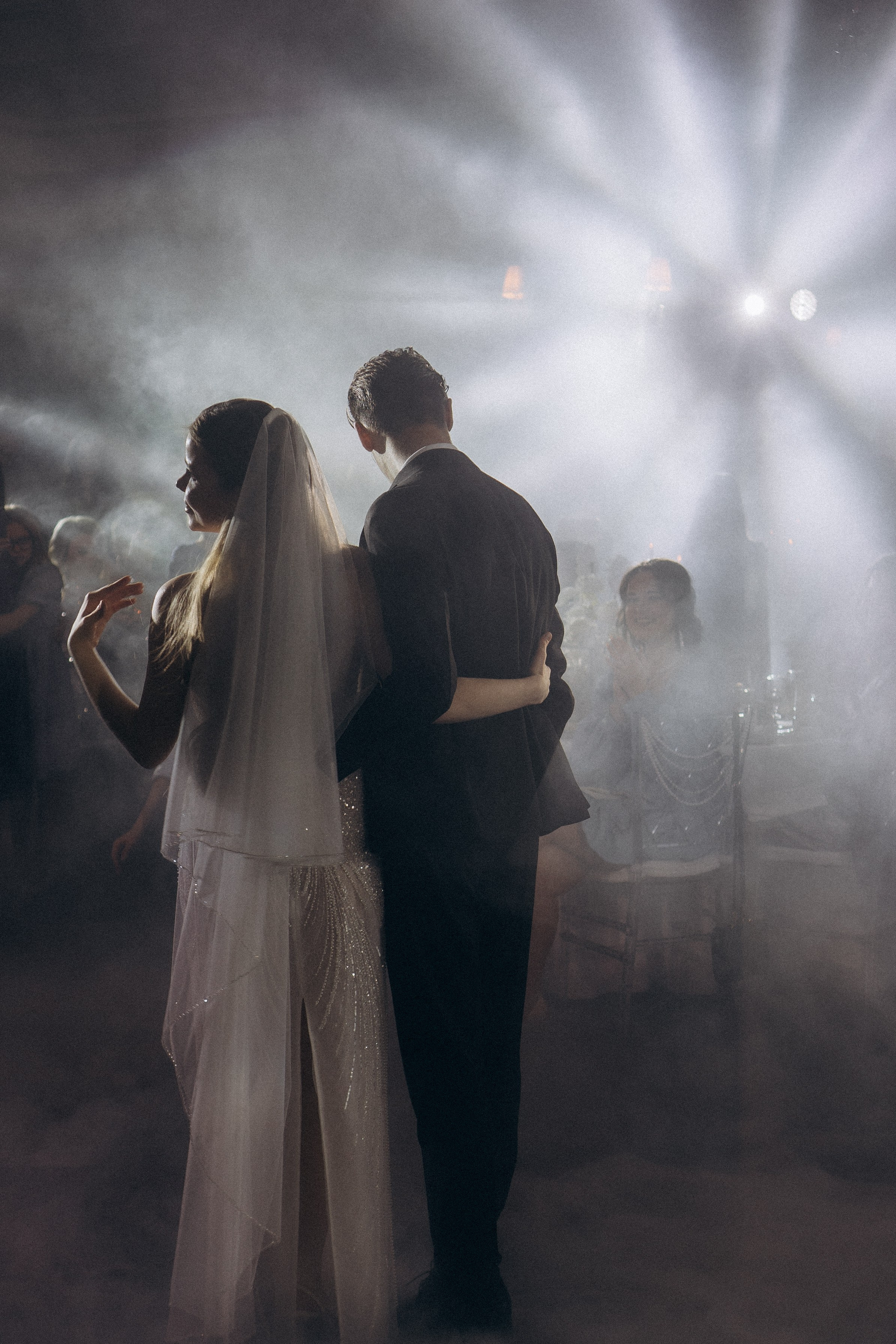 СВАДЕБНАЯ СЬЕМКА СБОРОВ В ОТЕЛЕ И ВЫЕЗД НА ЦЕРЕМОНИЮ (СНЯТО В СИБИРЕ В НИЖНЕВАРТОВСКЕ). Профессиональный фотограф, Санкт-Петербург — Виктория Богомолова