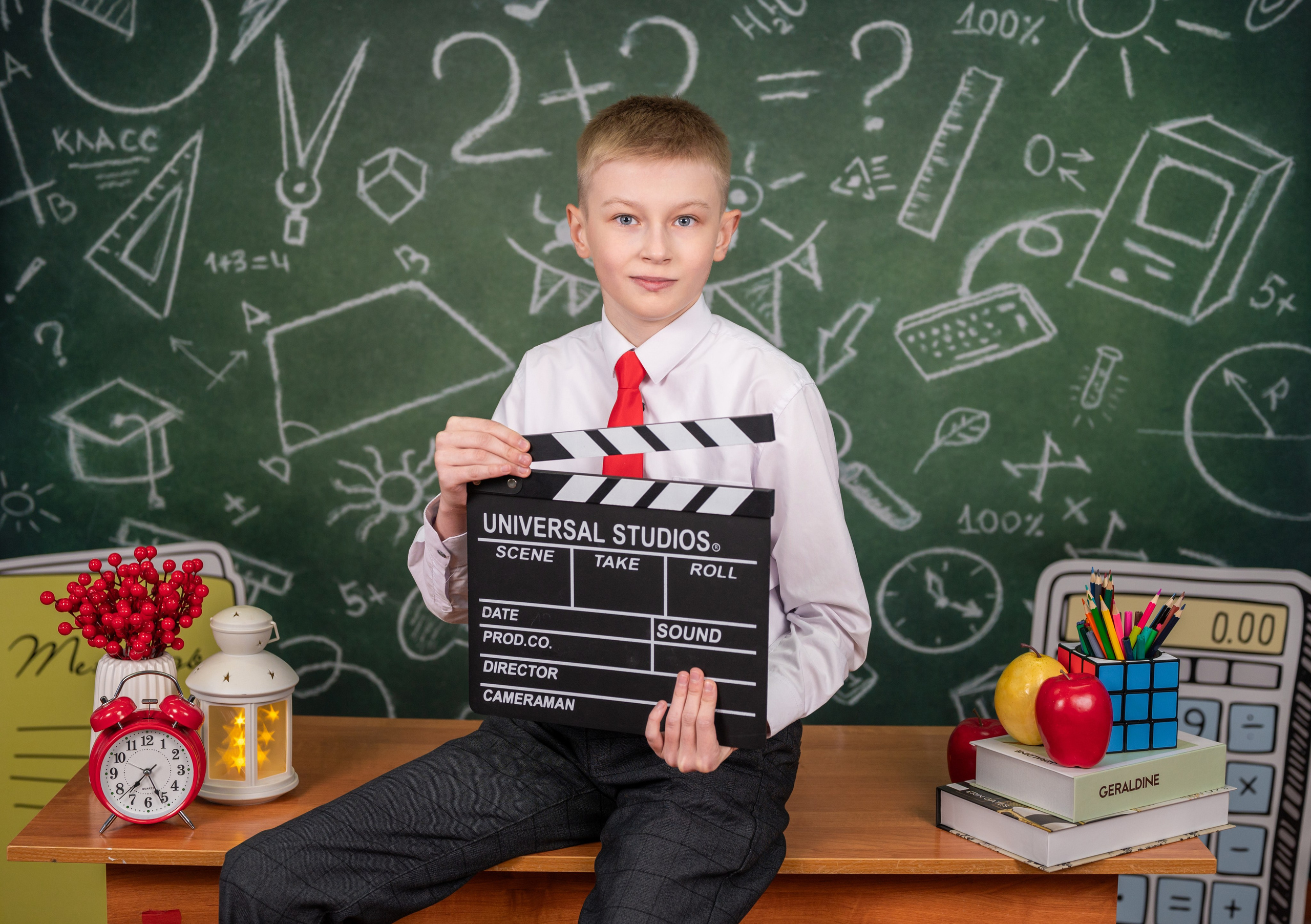 1-4 классы. Выпускные альбомы и Школьный фотограф в Алексеевке, Бирюче, Красном