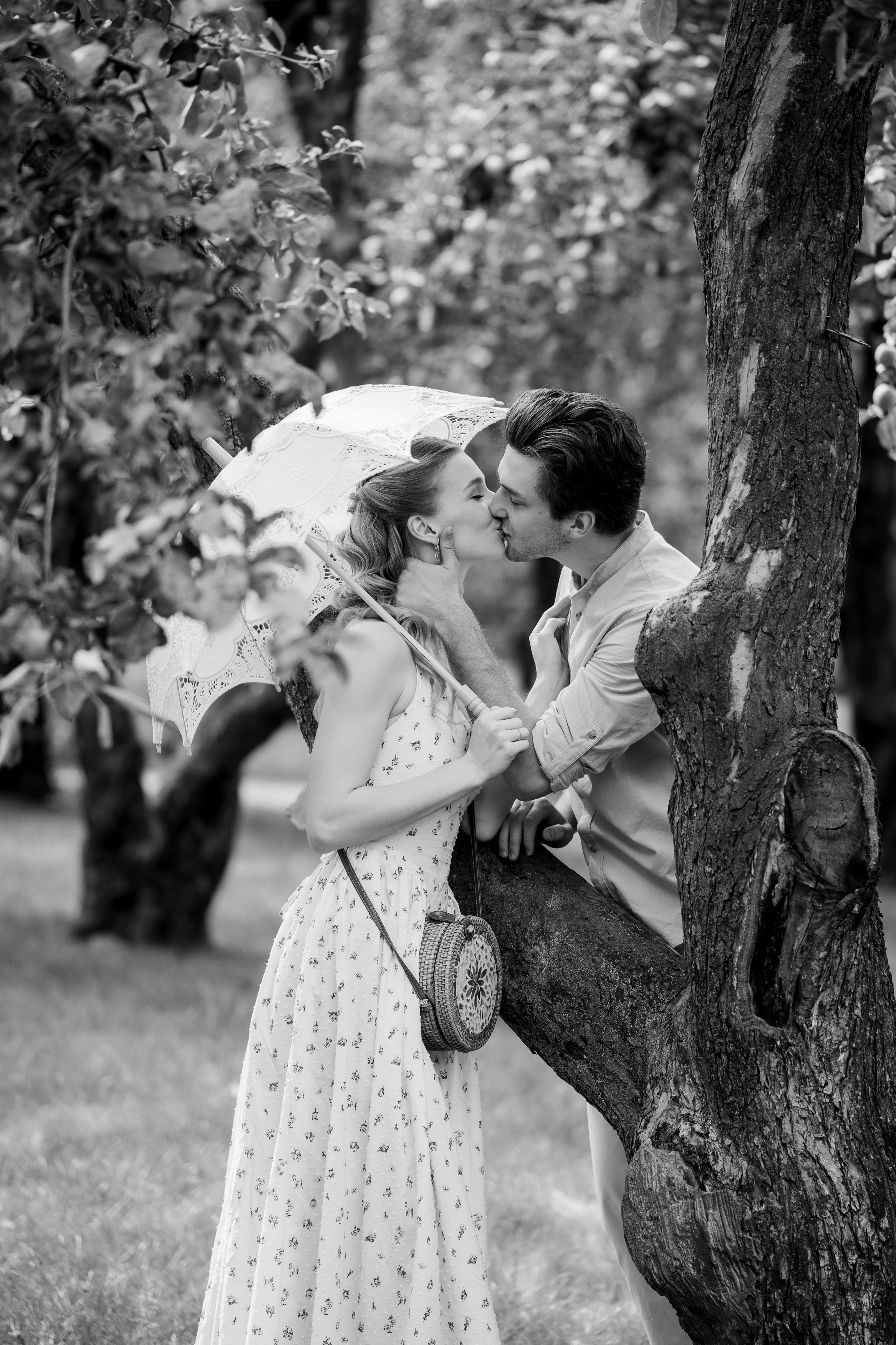 СВАДЕБНАЯ ПРОГУЛКА В КОЛОМЕНСКОМ. Портретный фотограф Олеся Владимирова в Москве