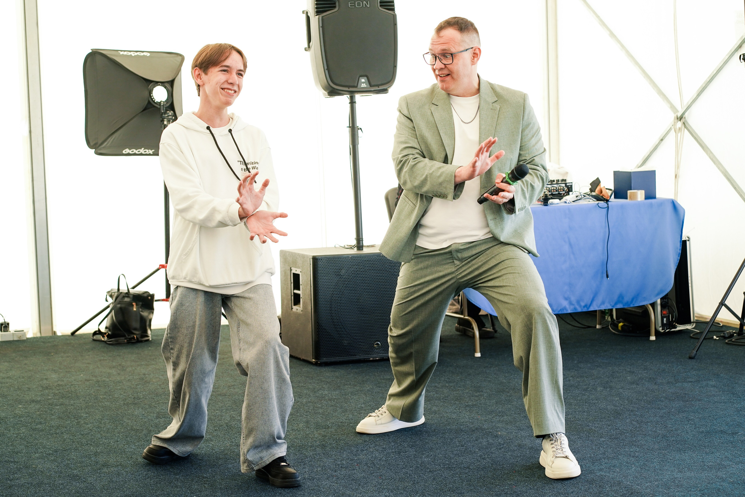 Выпускной 9 класса школа 19 в Коматек. Семейный и портретный фотограф в Екатеринбурге Анна Лобанова