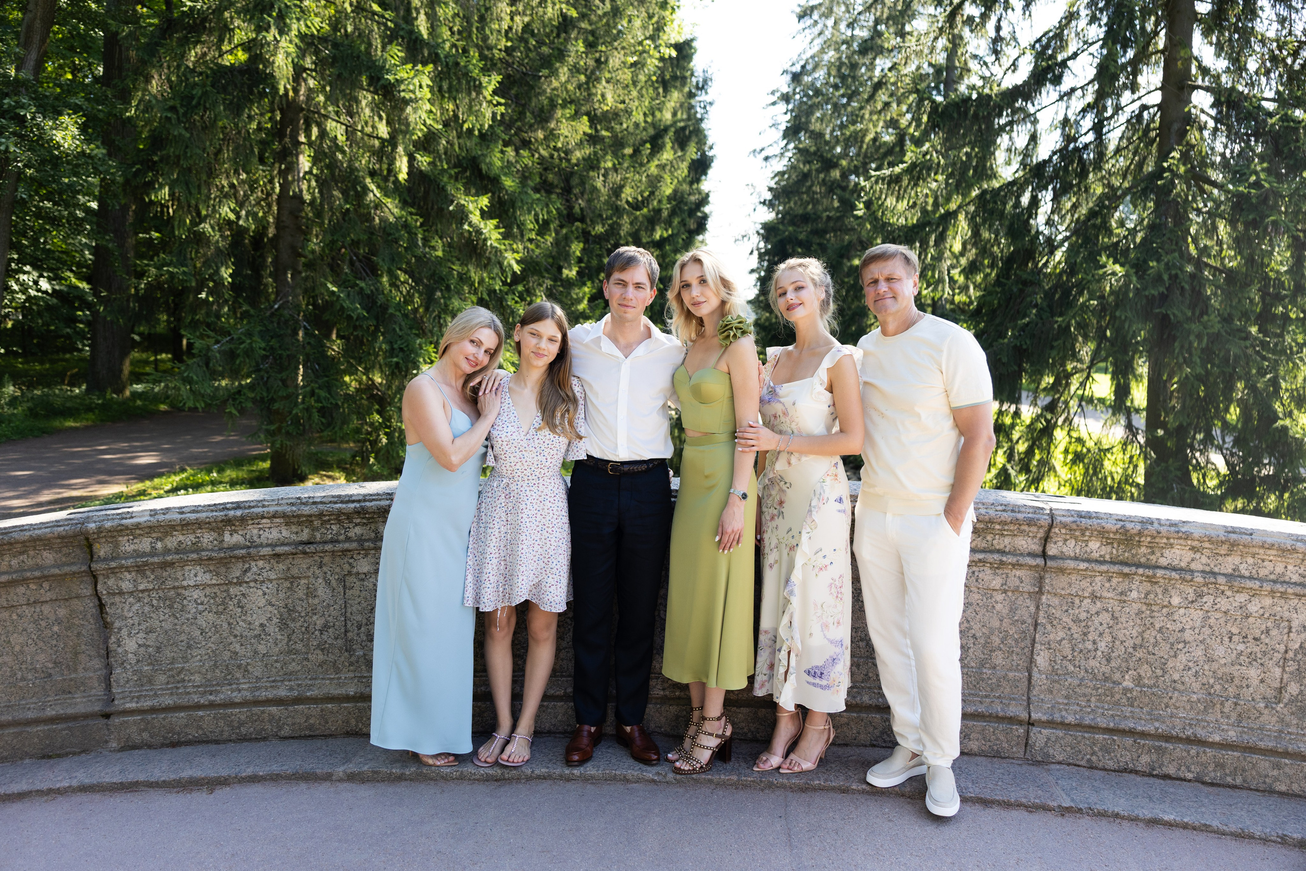 Большая семейная фотосессия. Фотограф Артем Бросов в Санкт-Петербурге и Дубае