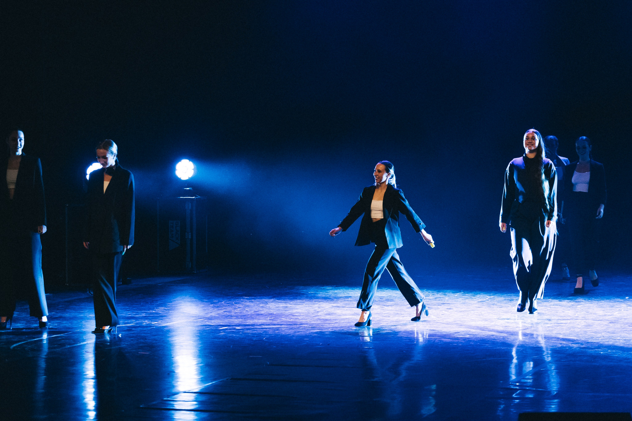 Отчётный концерт (КемГИК). Фотограф Кемерово | Сергей