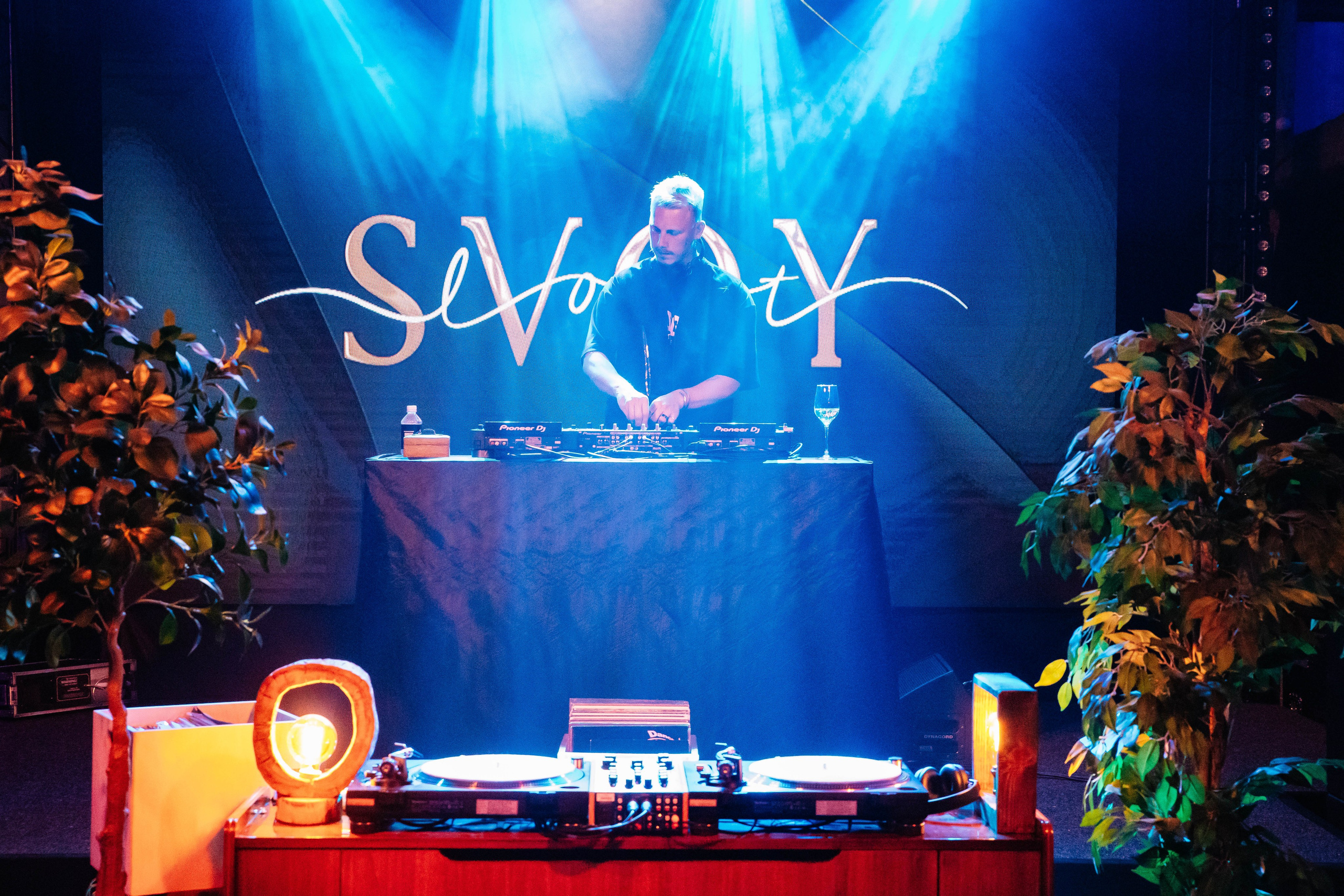 Вечеринка «Для своих» в Svoy Loft. Фотограф в Москве Яна Полосина