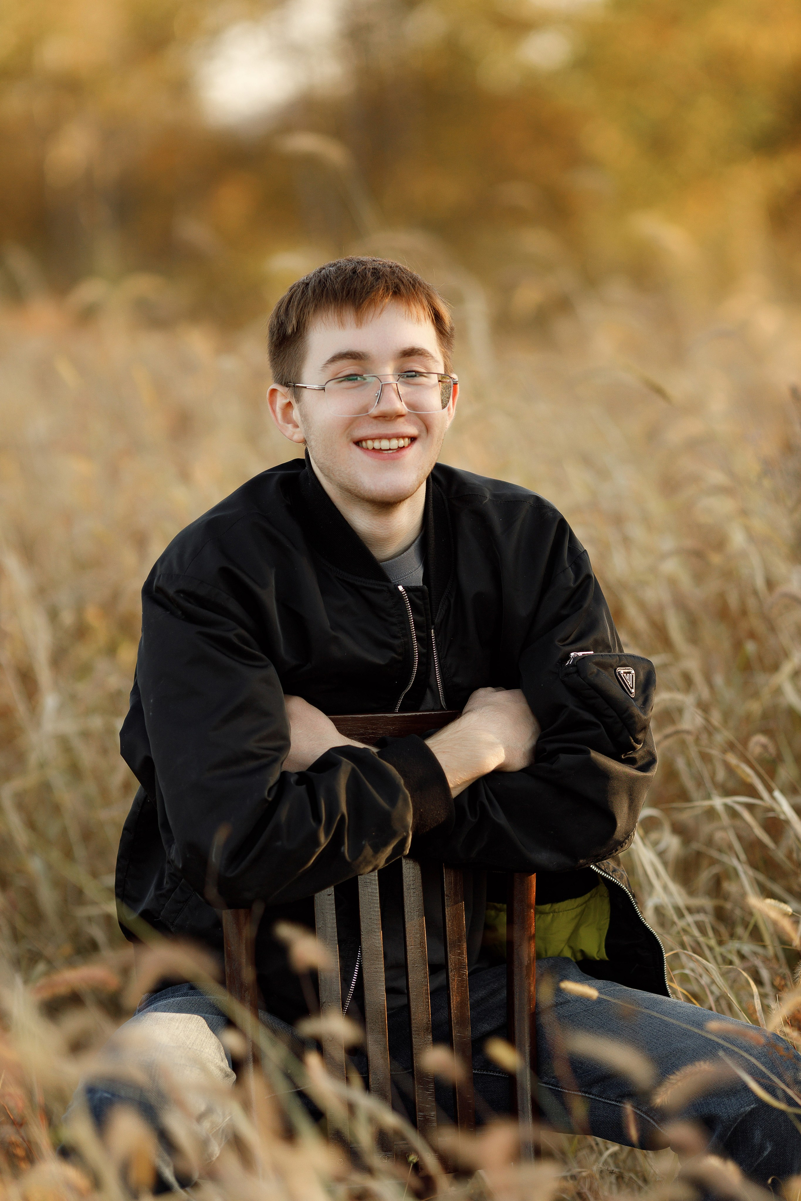 Осень 11 класс (съемка в поле). Photoalbum-vl.ru