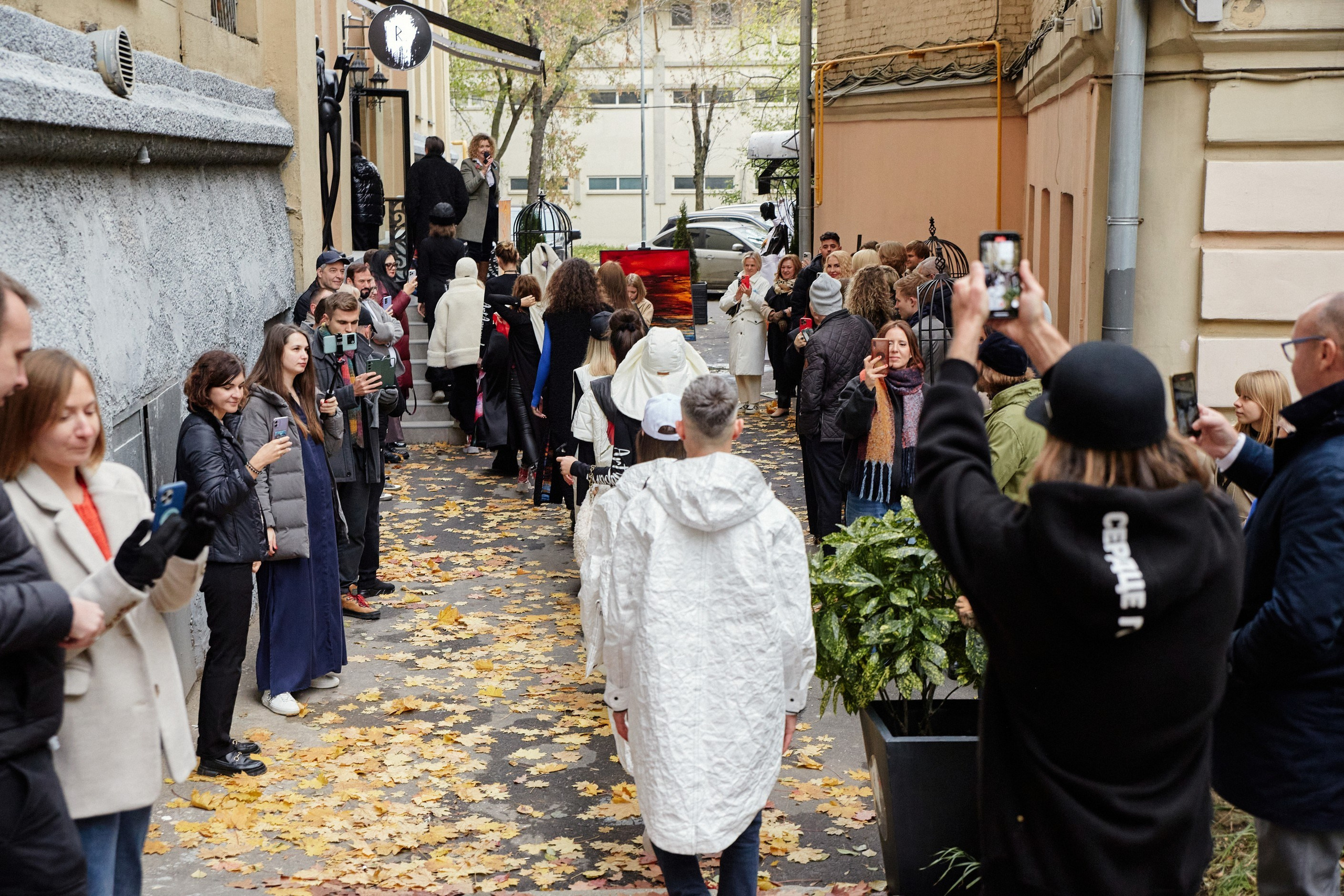 Показ Art Apparel в Москве. Коммерческий фотограф в Москве Павел Володин — фотосъемка для бизнеса