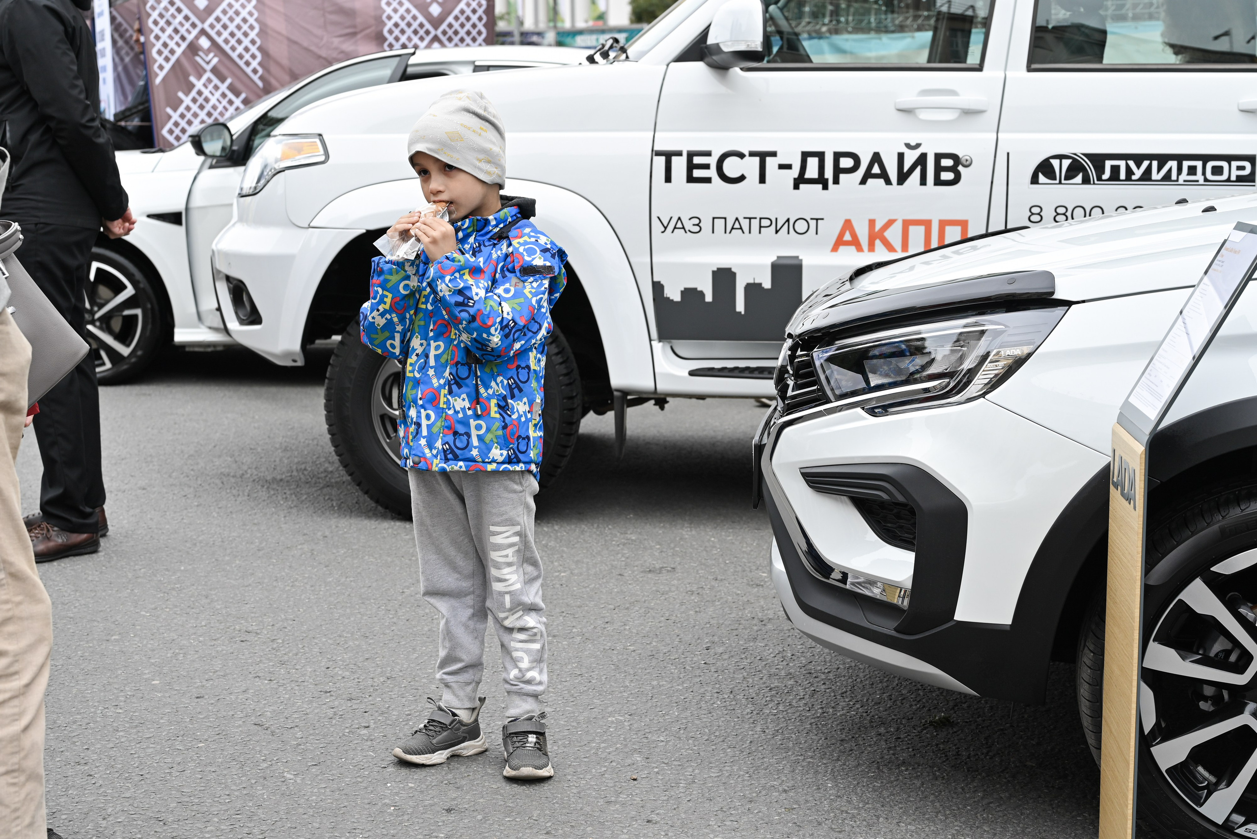 ЛУИДОР выставка. Свадебный и семейный фотограф в Уфе Александров Максим