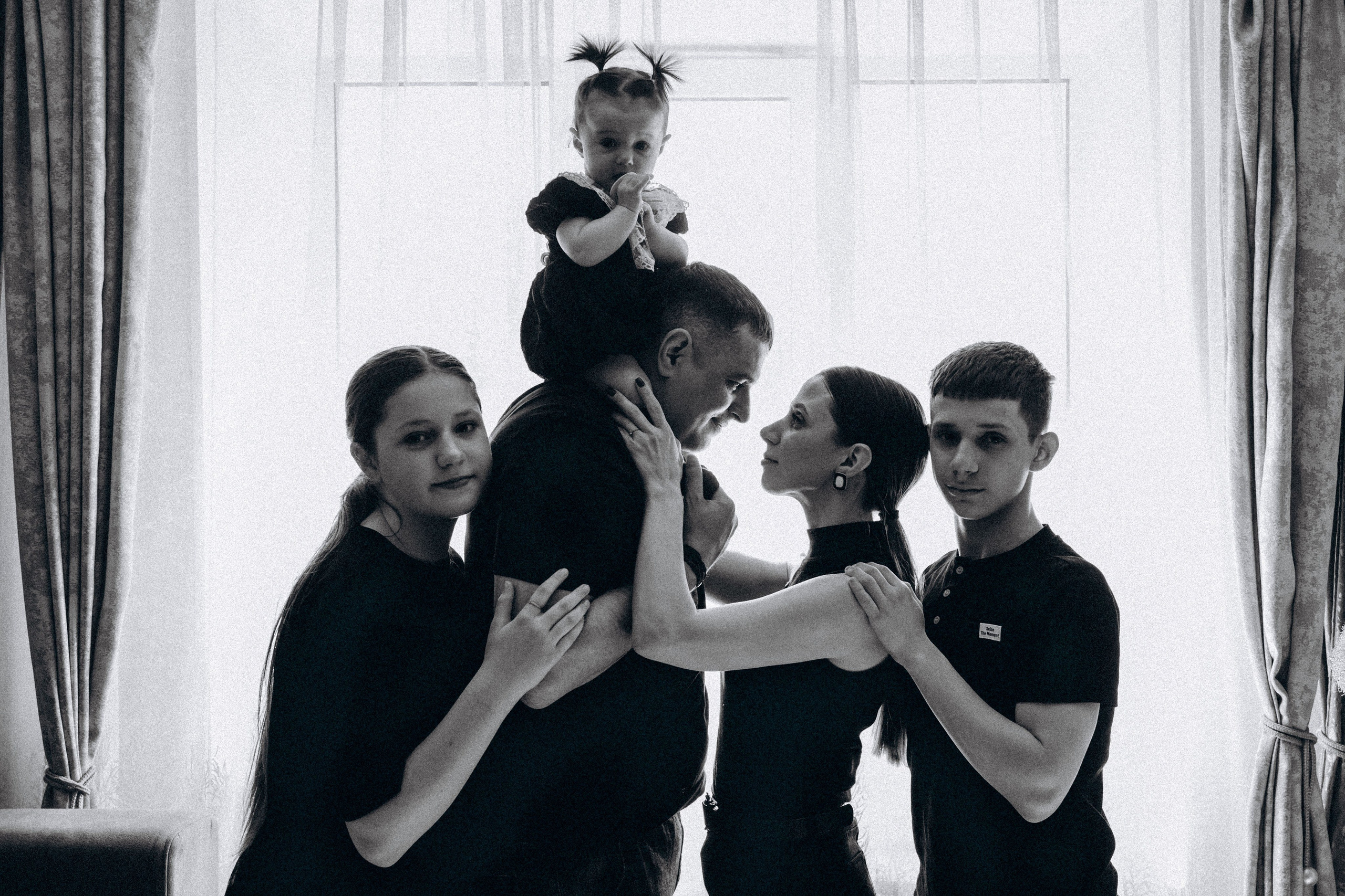 Семья Атамась. Семейный фотограф Нижневартовск Тюмень Ефимова Ирина