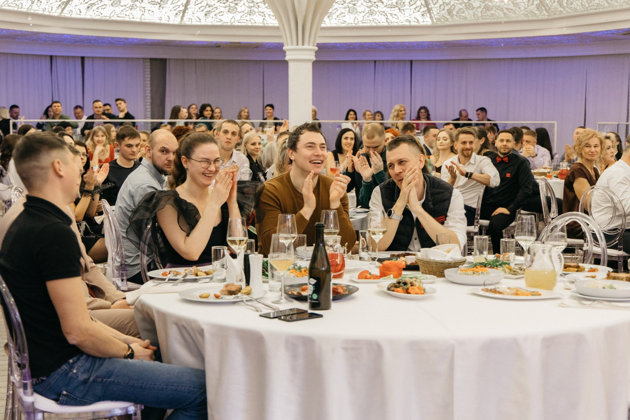 Интрополис. Артём Бачурин — свадебный фотограф Воронеж