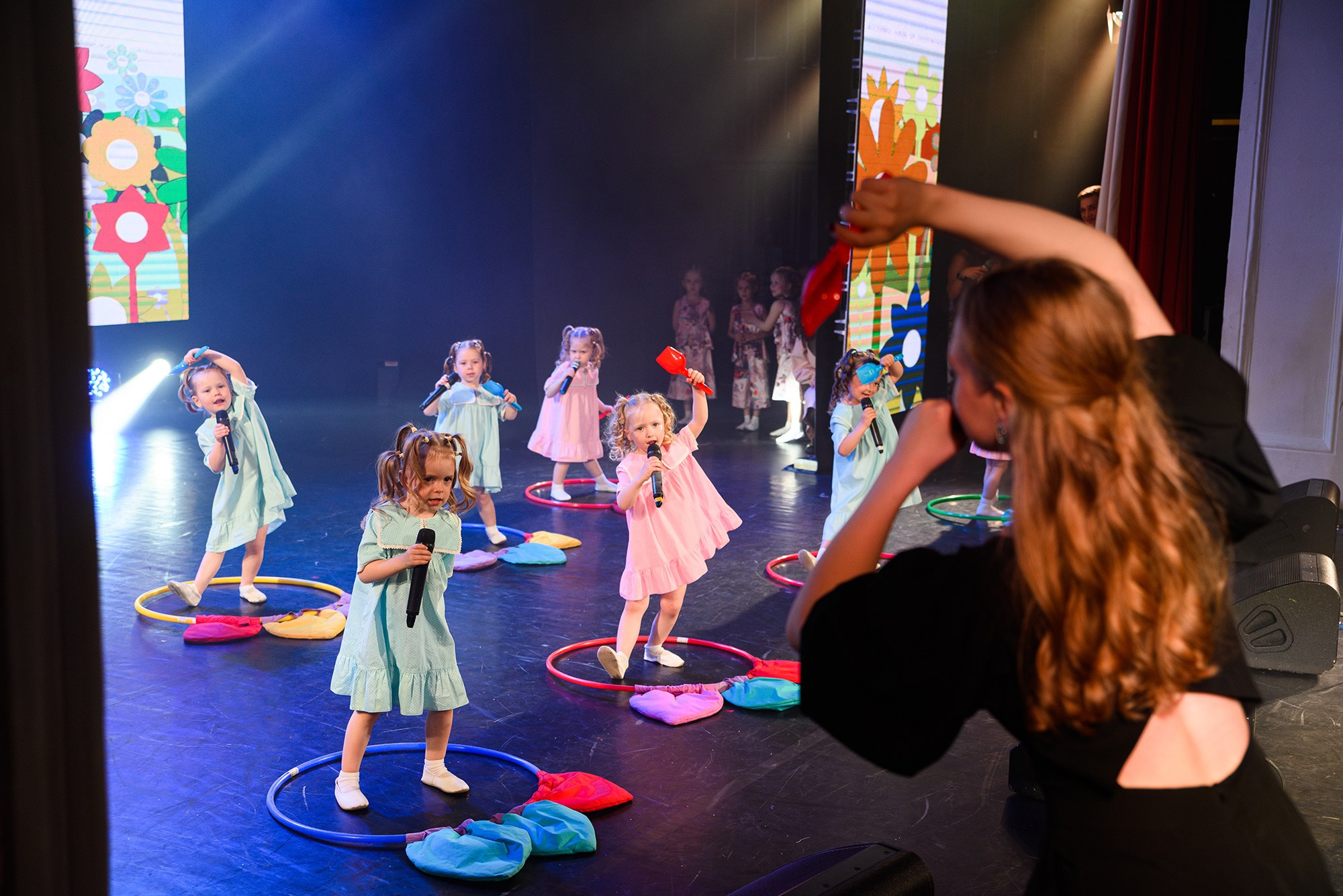 Концерт Вокал Хореографической Студии «Счастливый день». Константин Солодянкин — свадебный и репортажный фотограф в Екатеринбурге и Верхней Пышме