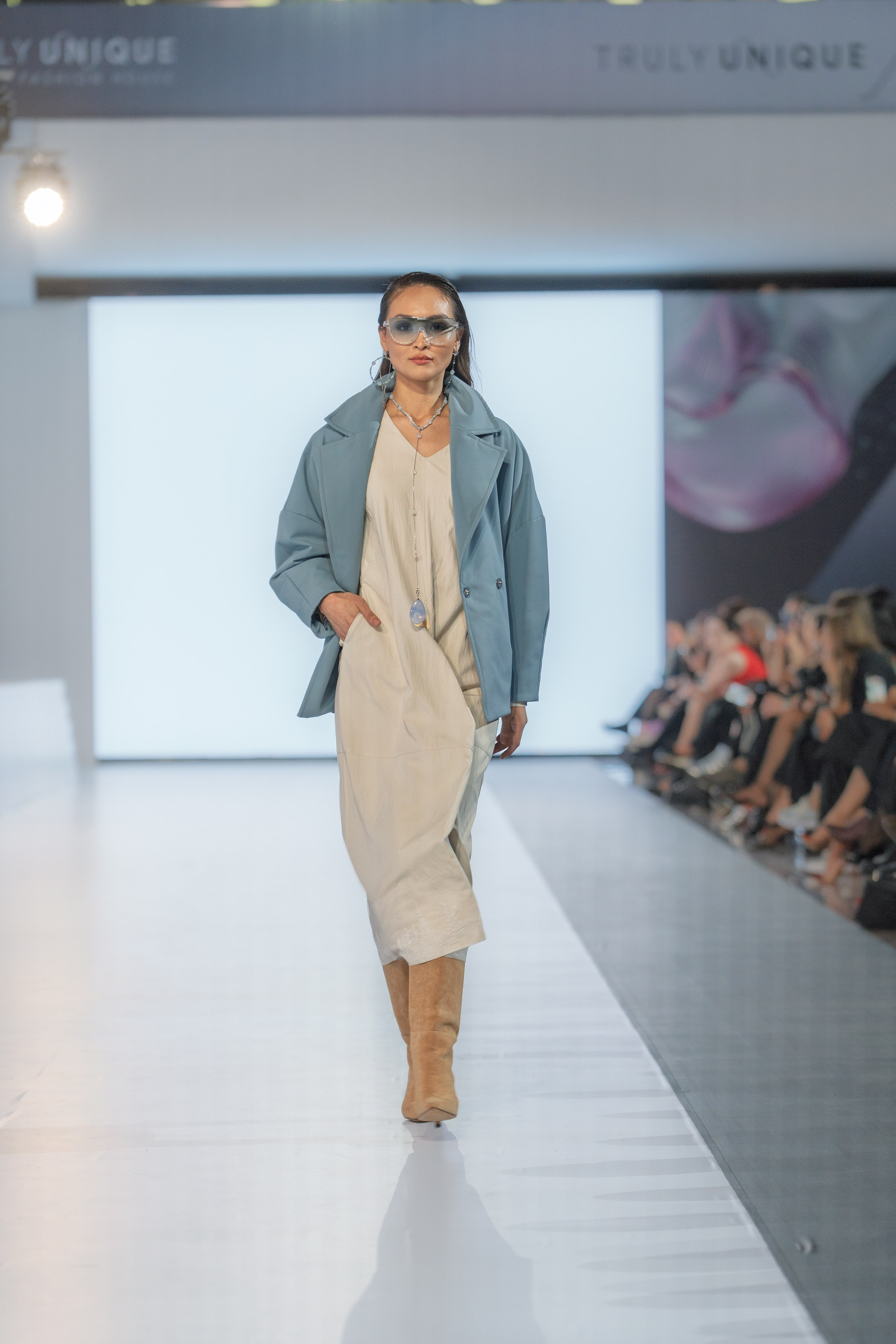 Shakerbay Vita Nova. Сайт Алматинского НЮ АРТ, будуар и фэшн фотографа Дениса Карпенко