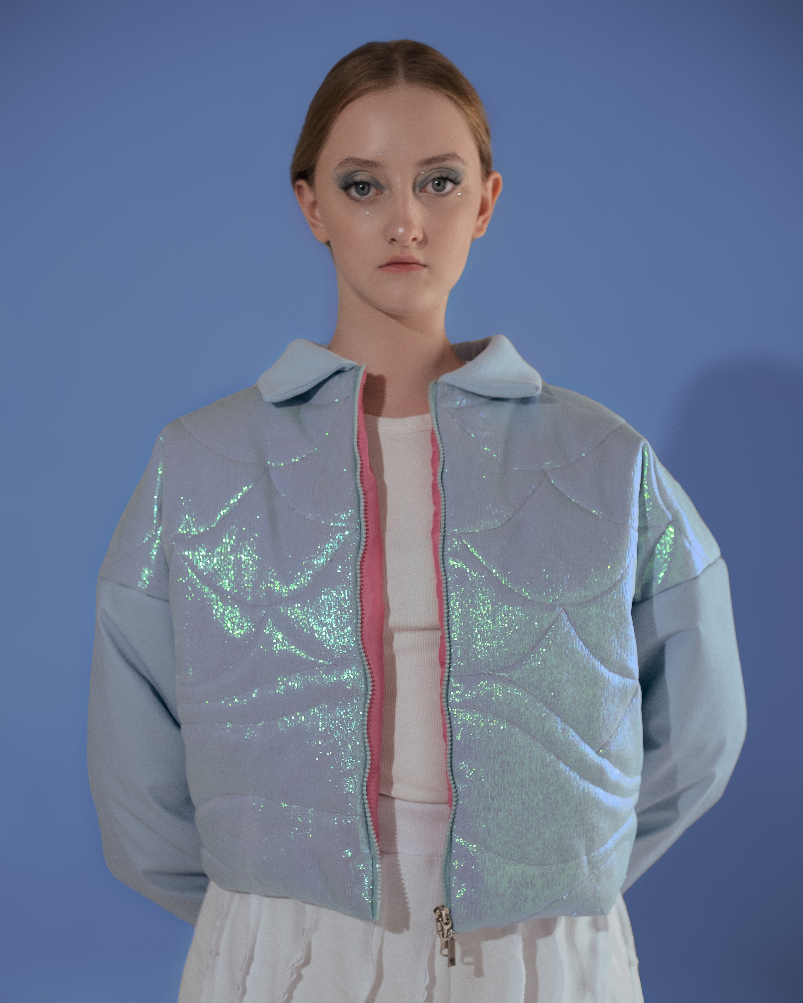 Дизайнерская дипломная работа. Полина Каурова. Креативный фотограф и ретушёр в Омске