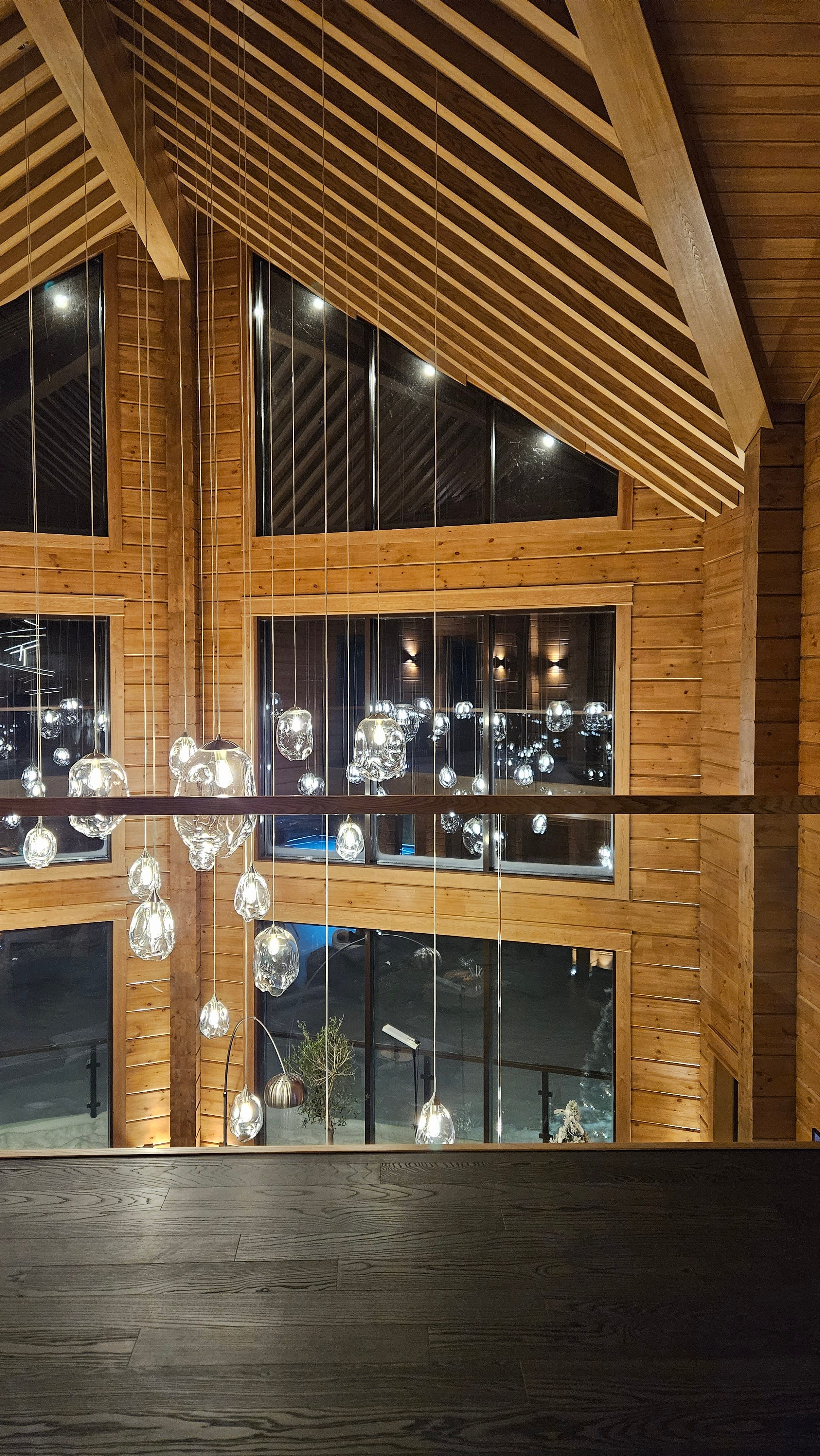 Освещение для дома. Студия интерьерных решений SUNHOUSE. Натяжные потолки, шторы, текстиль