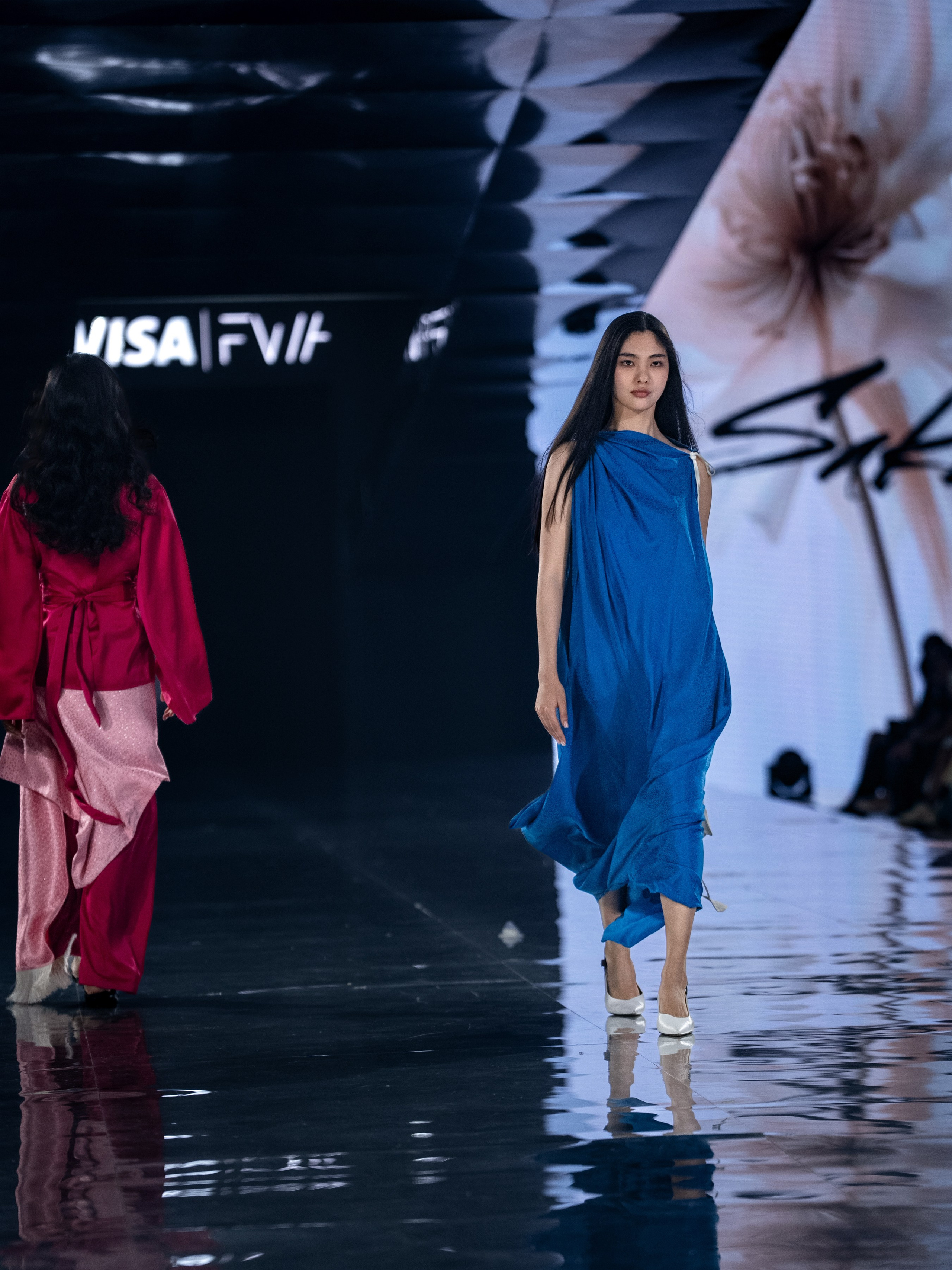 Visa Fashion Week Sako. Сайт Алматинского НЮ АРТ, будуар и фэшн фотографа Дениса Карпенко