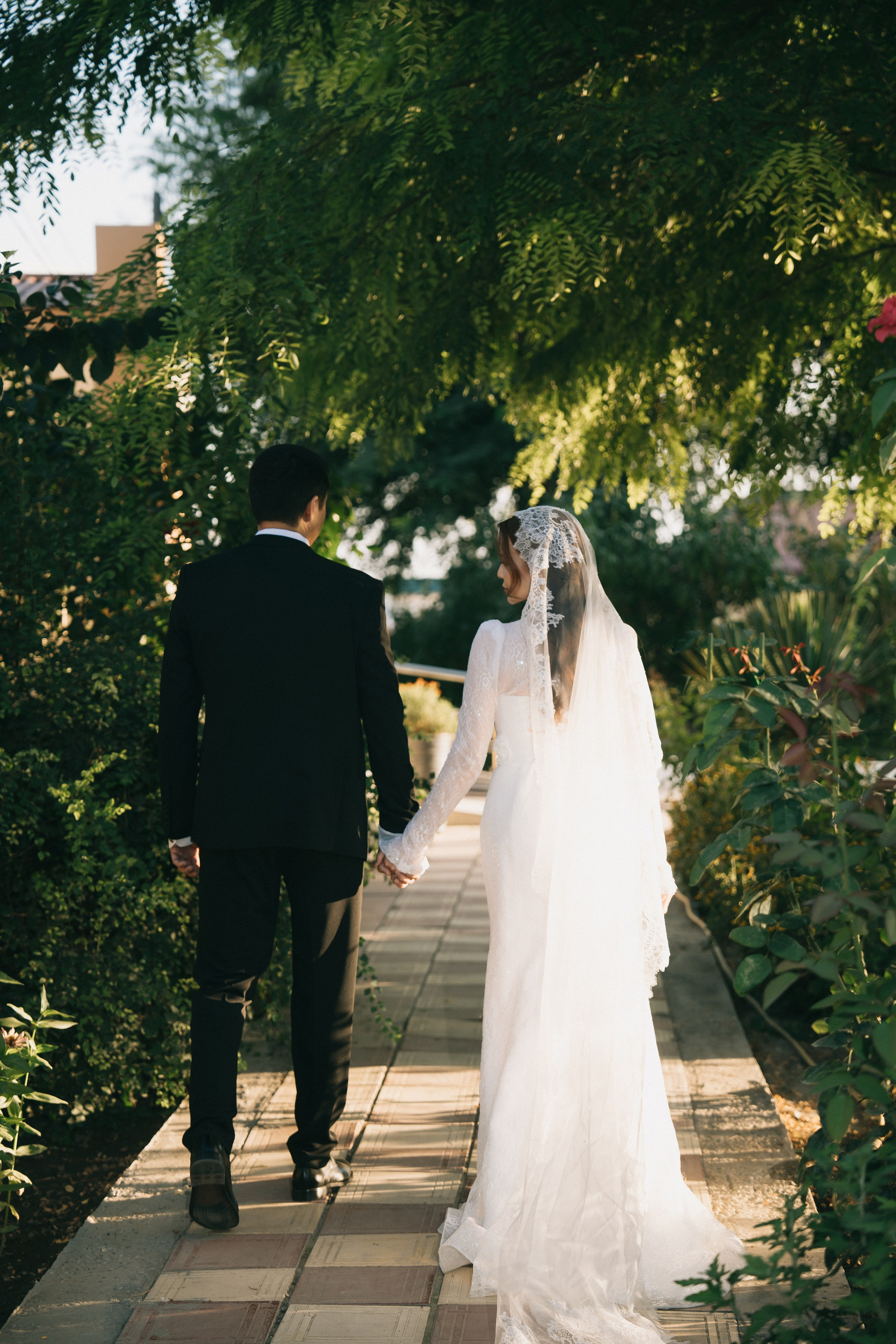 Свадьба прогулочная. Свадебный и портретный фотограф в Дагестане