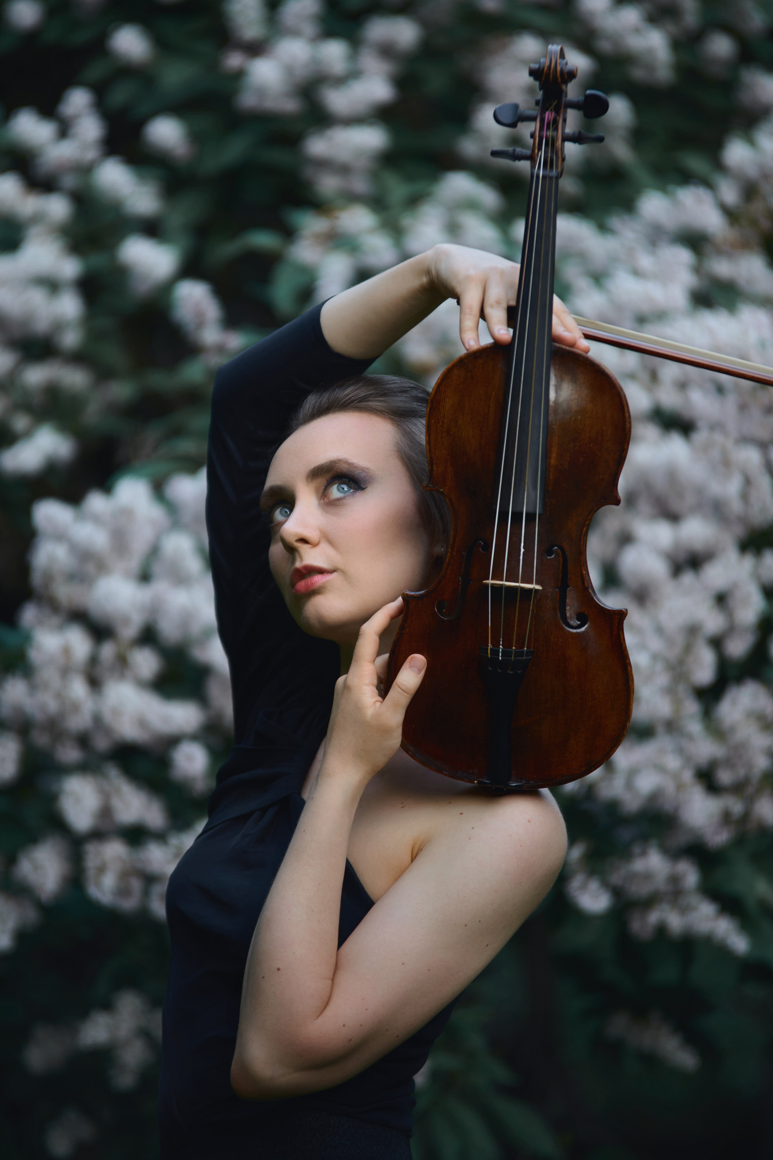 Портреты со скрипкой в парке для Ольги. Репортажный и женский фотограф в Новосибирске