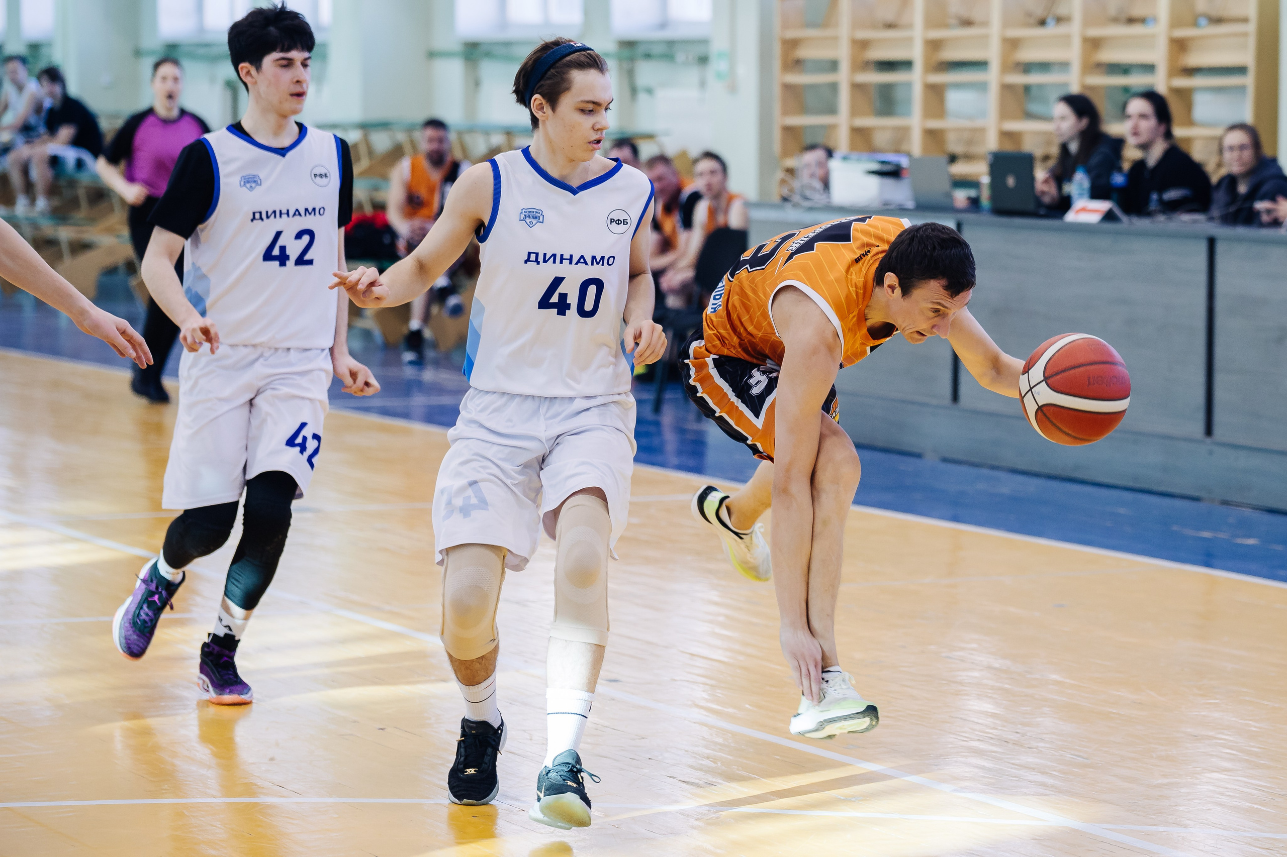 Любительский Чемпионат Магнитогорска по баскетболу // 09.02.25. Денис Прохоров Фотограф в г. Магнитогорск