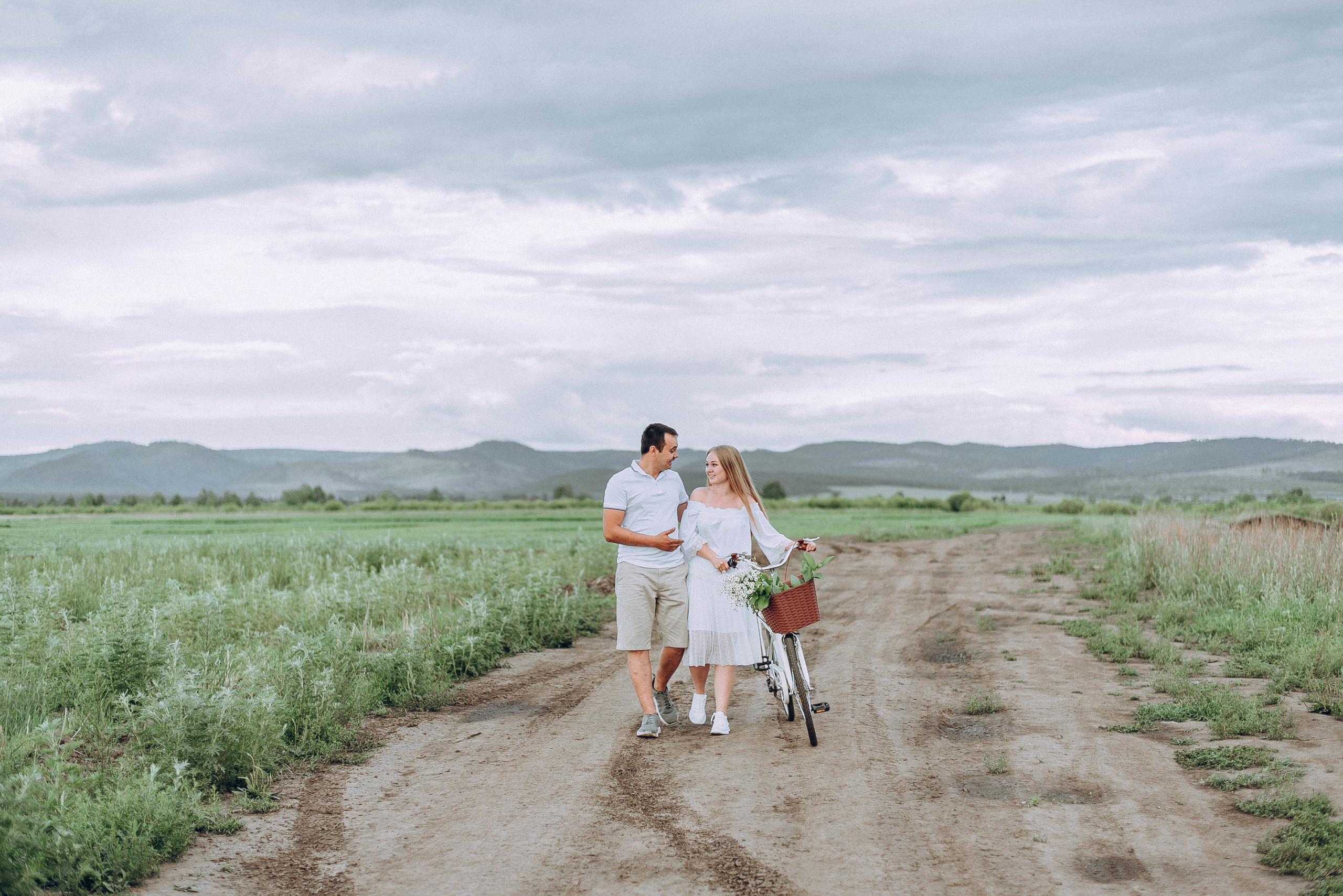 Олег и Даша. Свадебный и семейный фотограф в Чите Юлия Оранская