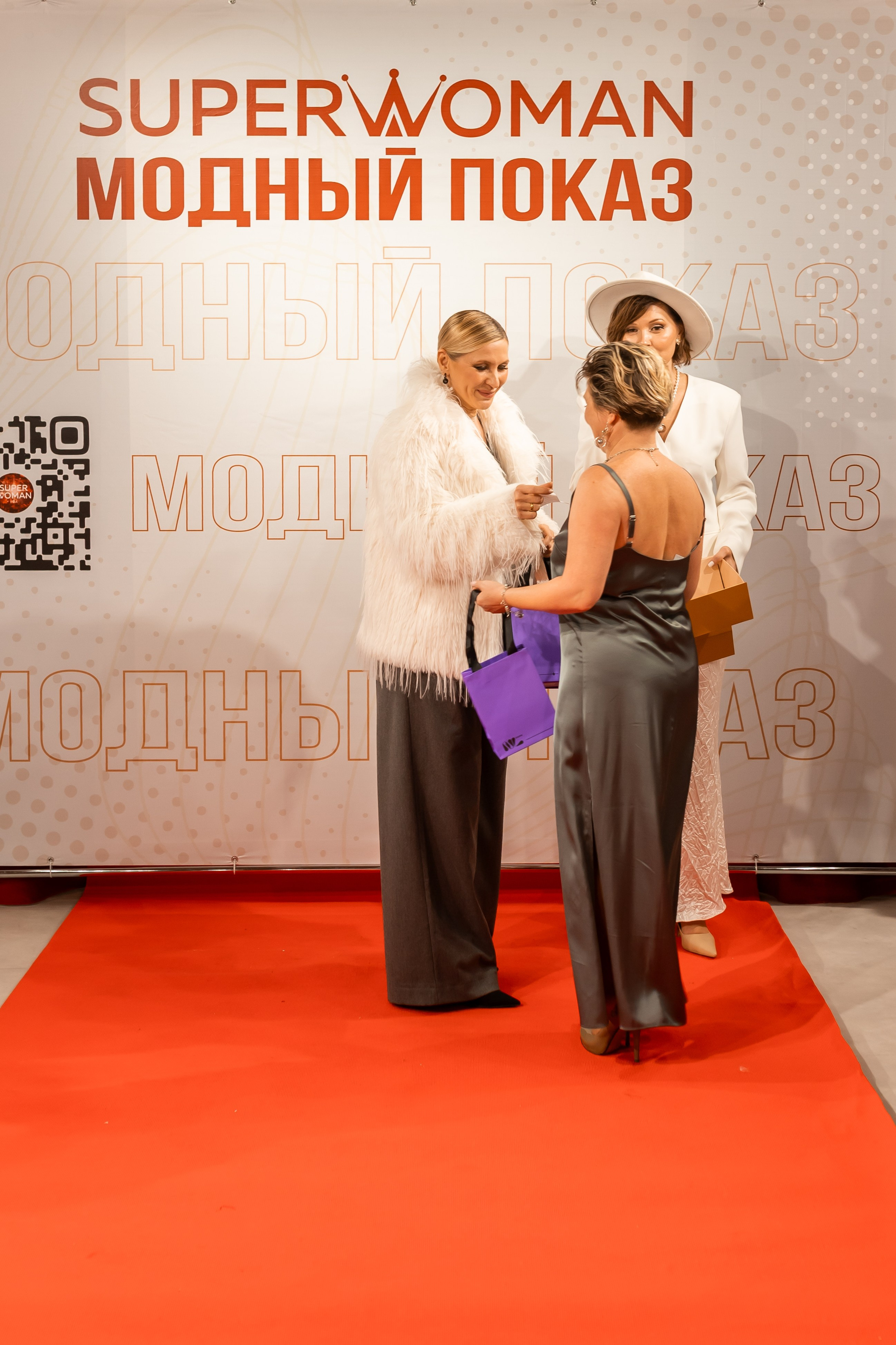 Показ проекта Super woman. Марина Шаймухаметова. Фотограф в Уфе