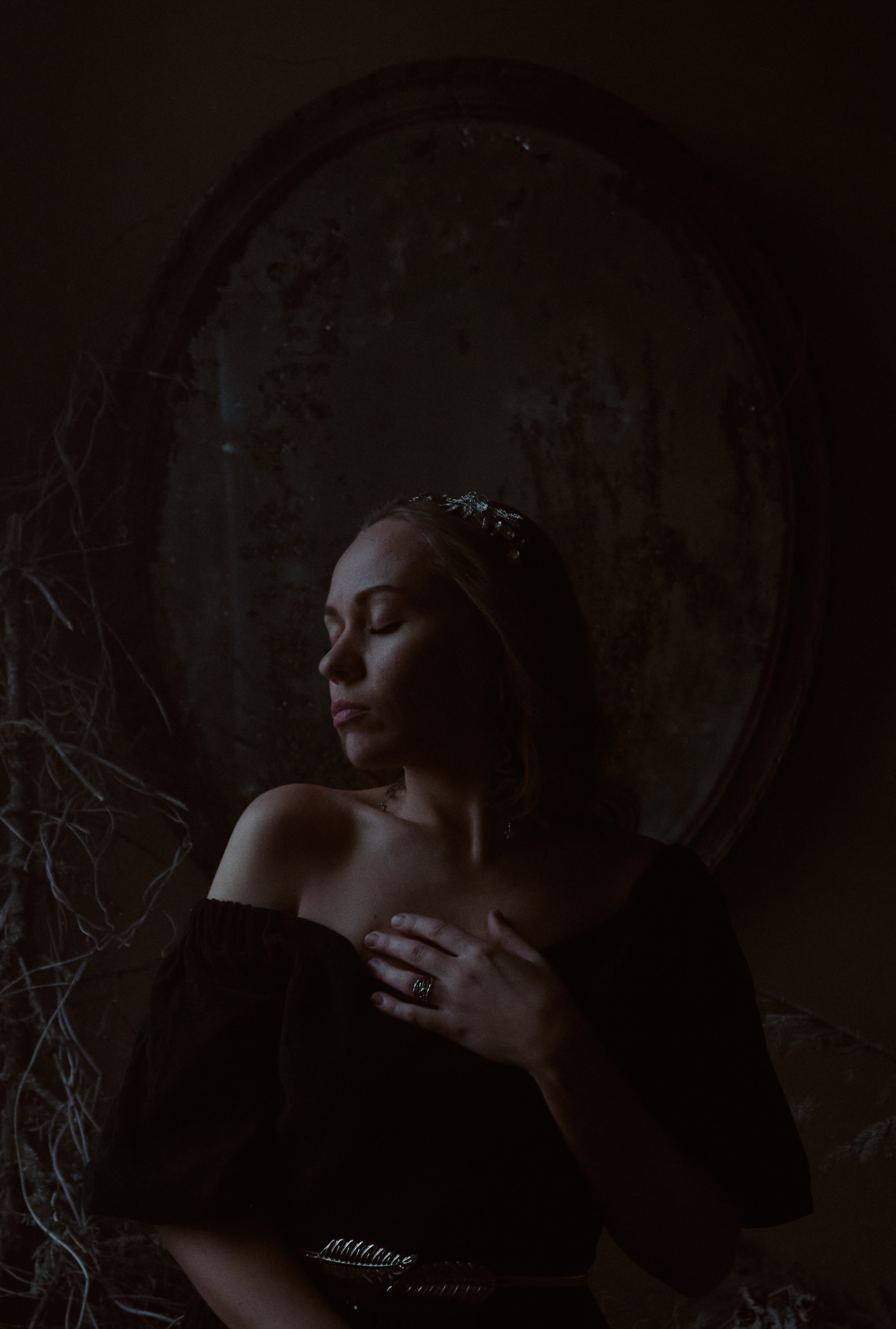 Тень. Фотограф лавстори Москва/МО Приятелева Ангелина