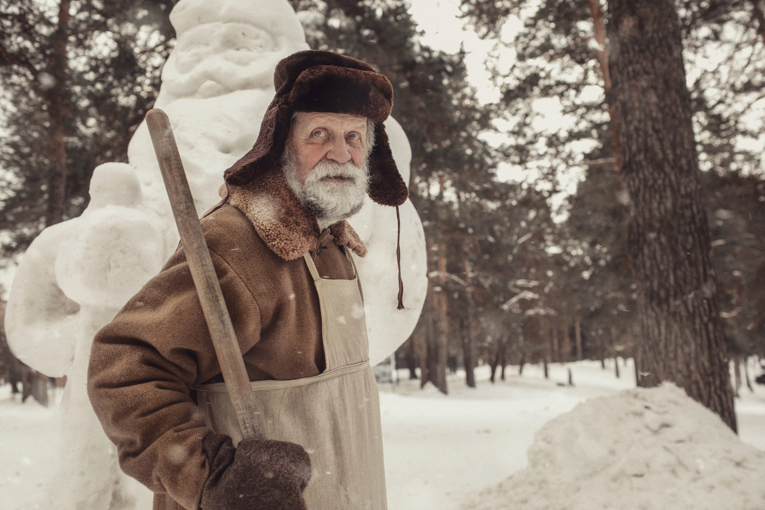 Старый двор. Фотограф и режиссер Сергей Спирин. Москва