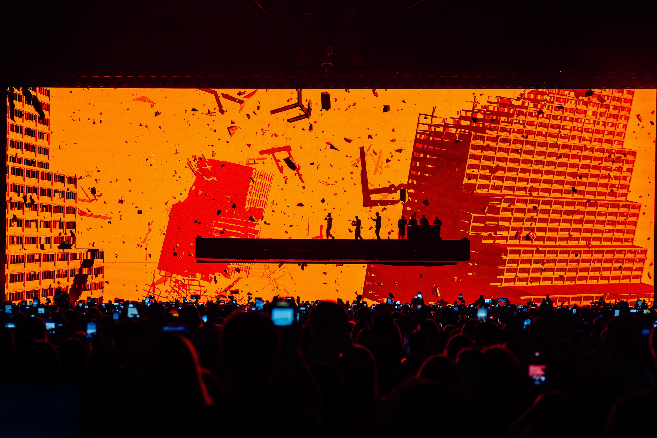 MACAN / МОСКВА / 2024. OOPS