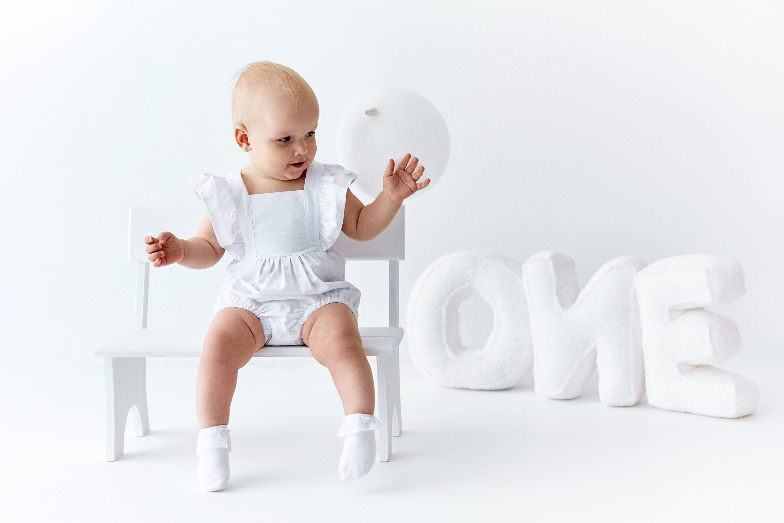 Годовасие — детская фотосессия в студии