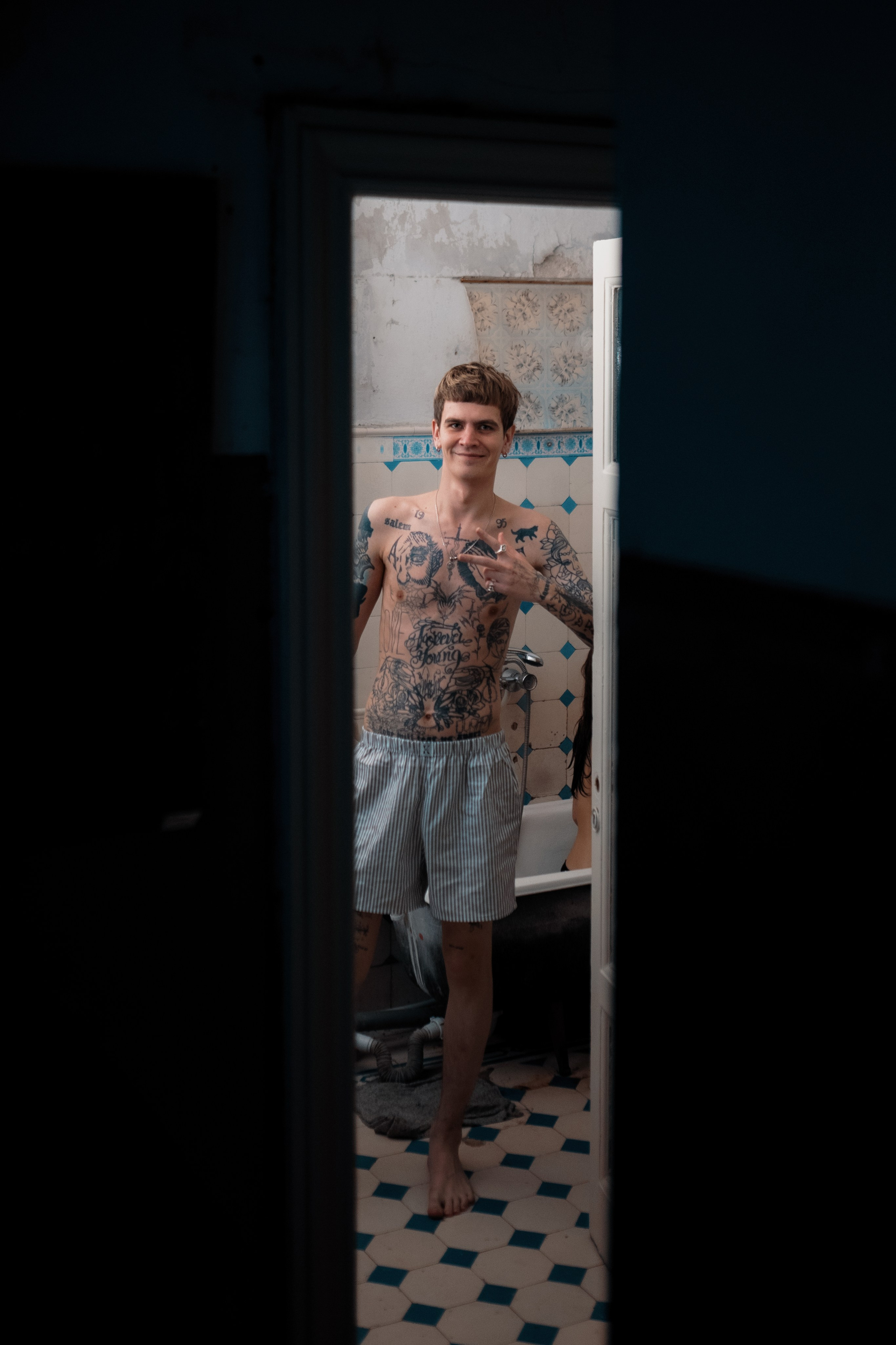 Loweliness. Backstage. @tomrus: Рустам Шагиморданов — фотограф