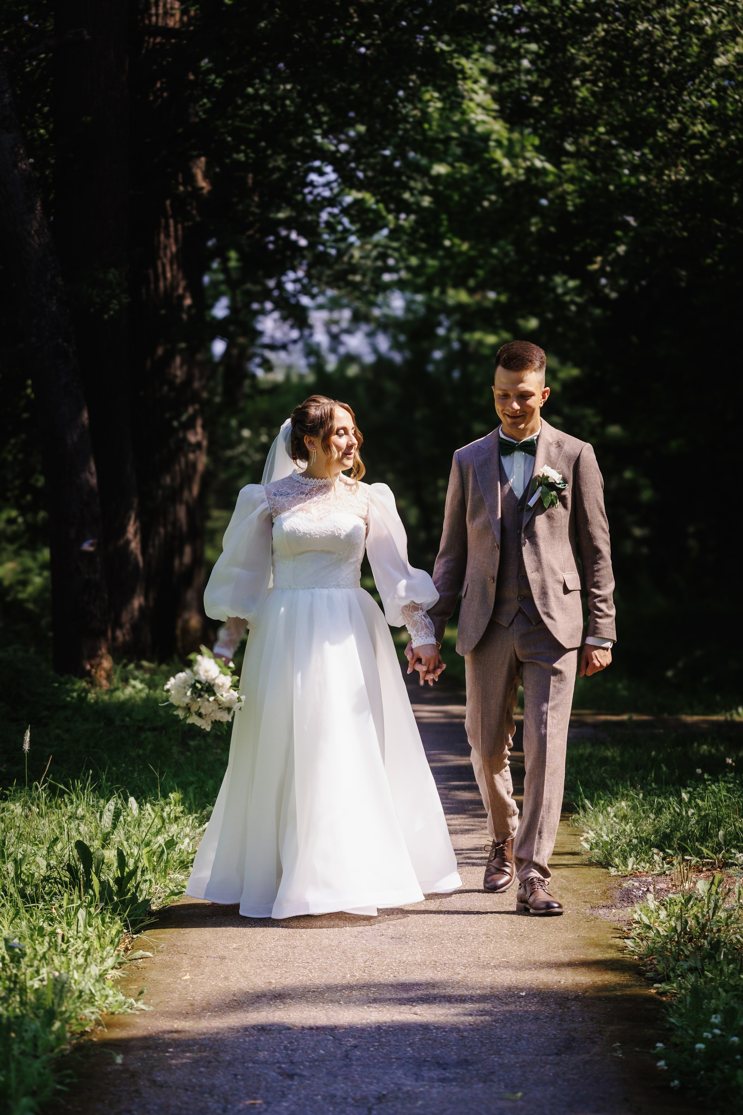 Захар и Ирина. Свадебный и семейный фотограф в г. Волхов Алексей Кочерыжкин