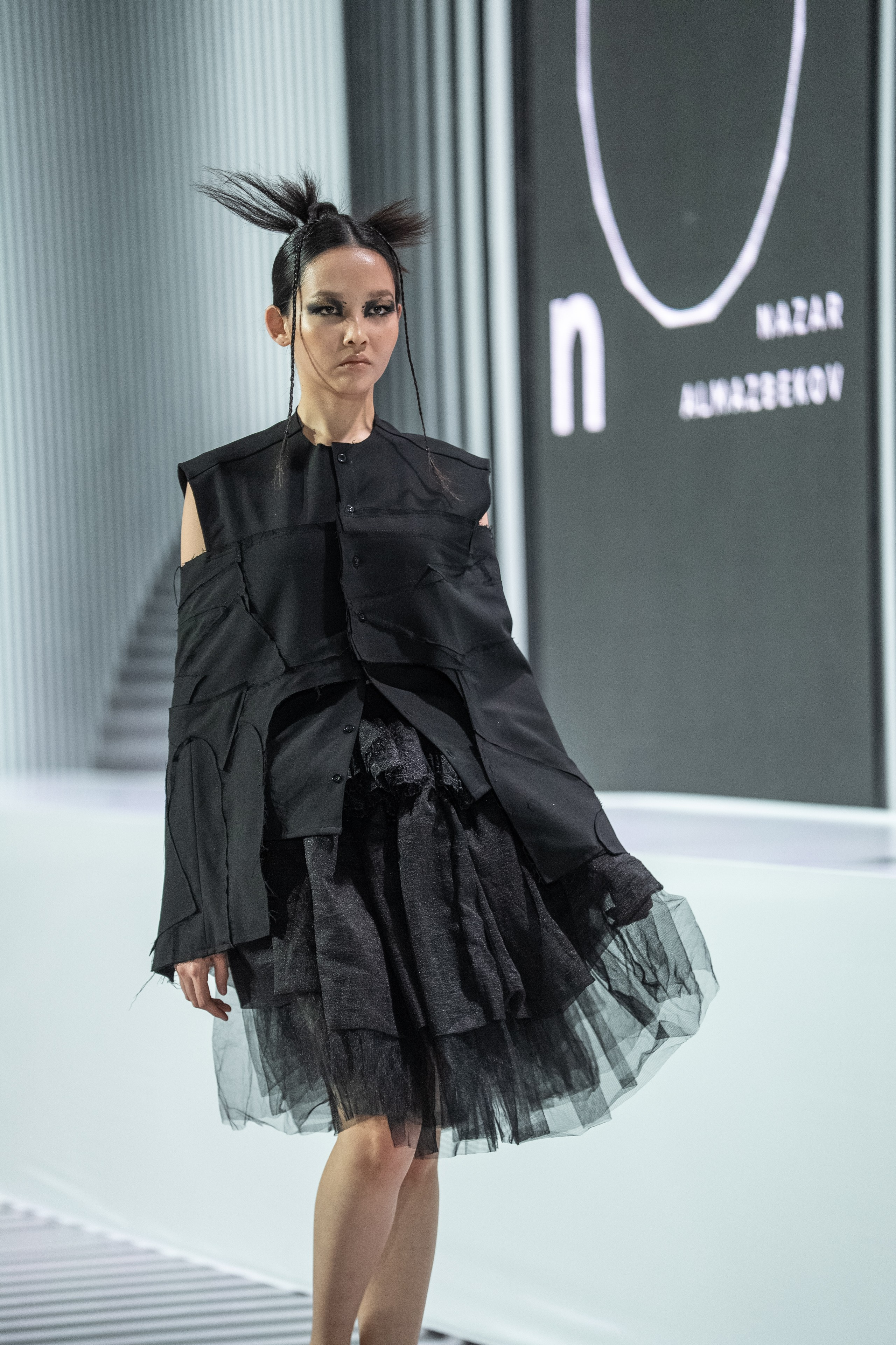 NAZAR ALMAZBEKOB (Кыргызстан). Сайт Алматинского НЮ АРТ, будуар и фэшн фотографа Дениса Карпенко