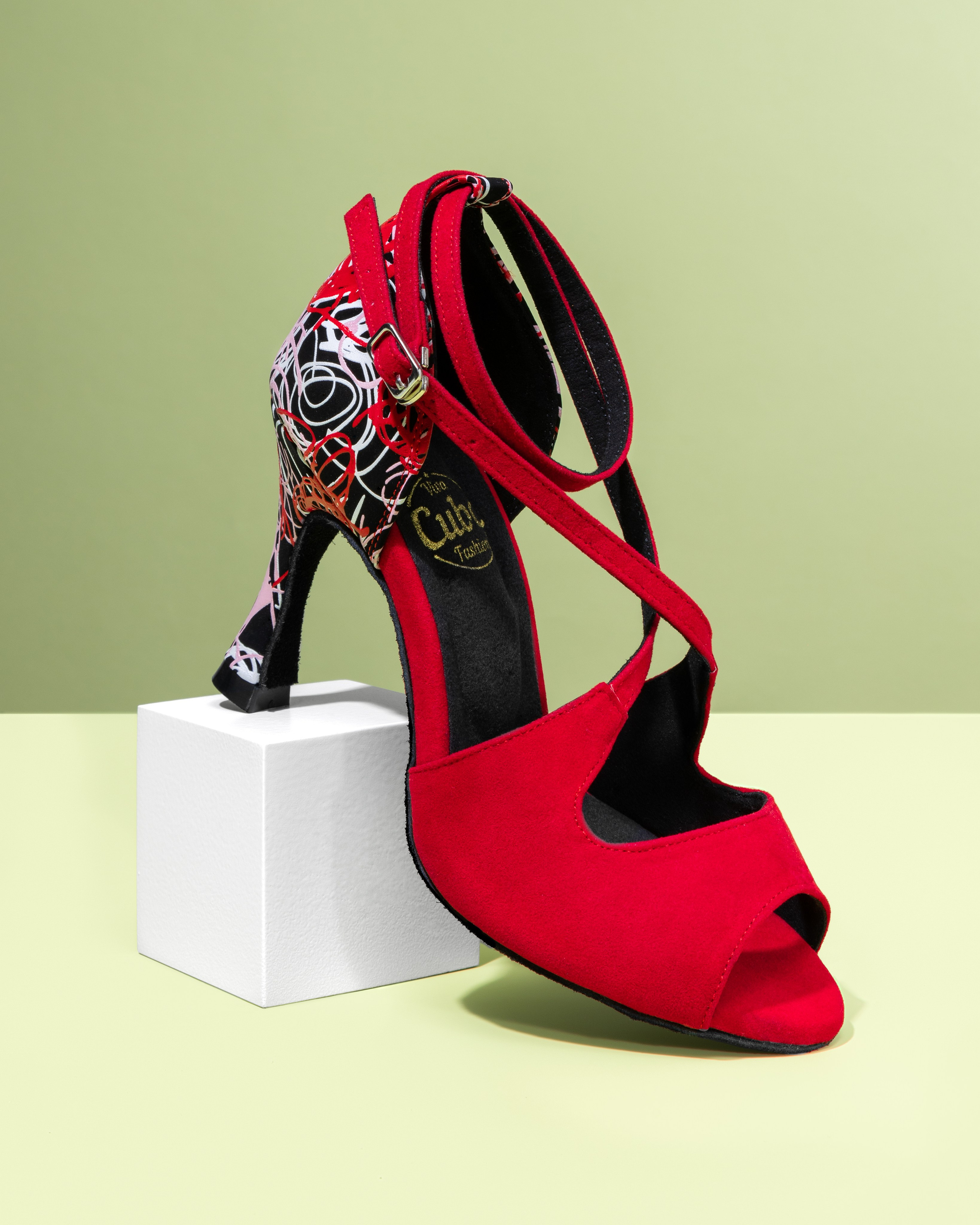 Туфли VIVA CUBA. Предметный Фотограф Москва