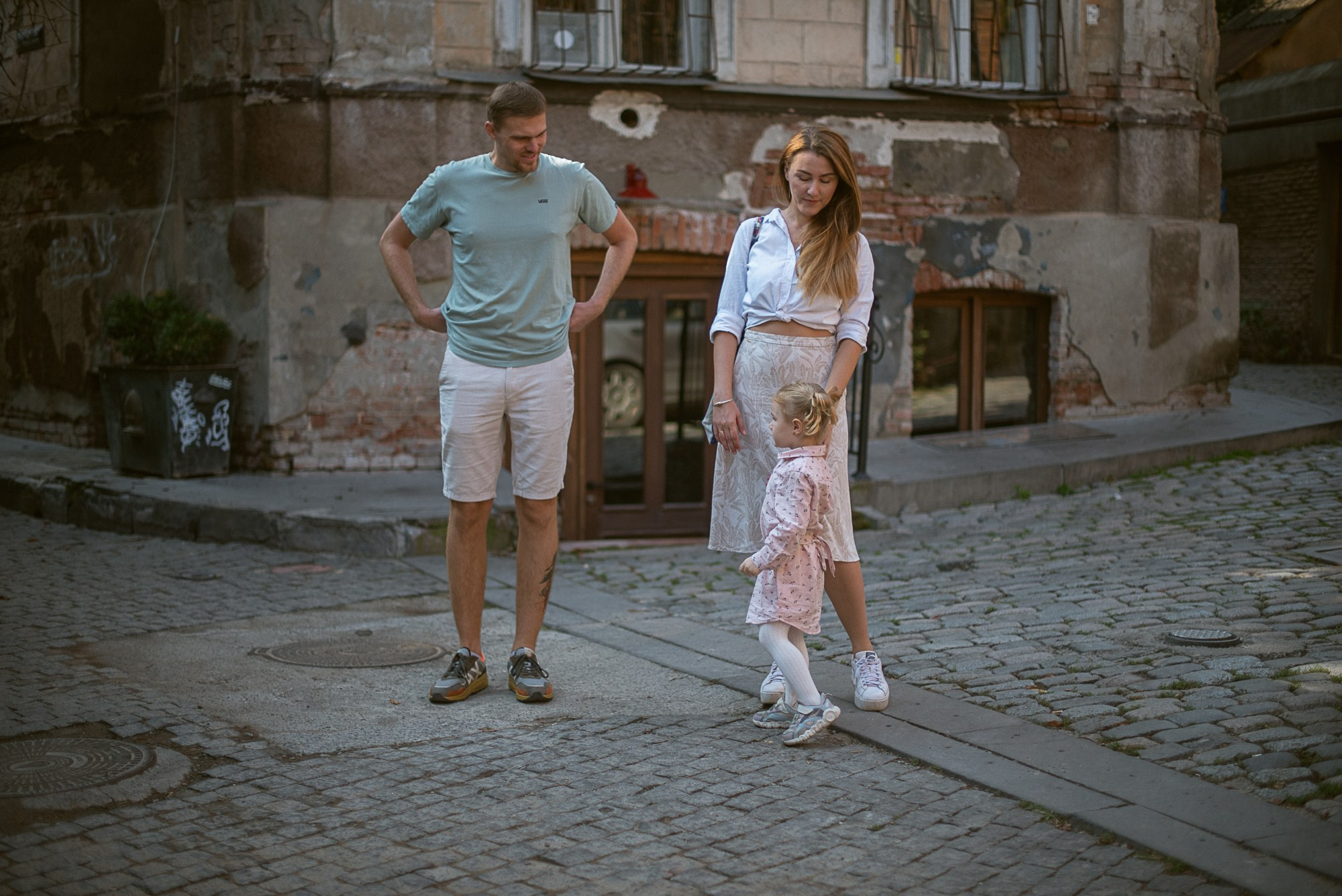 Family Paths in Tbilisi. Documentary family photography in Barcelona and beyond