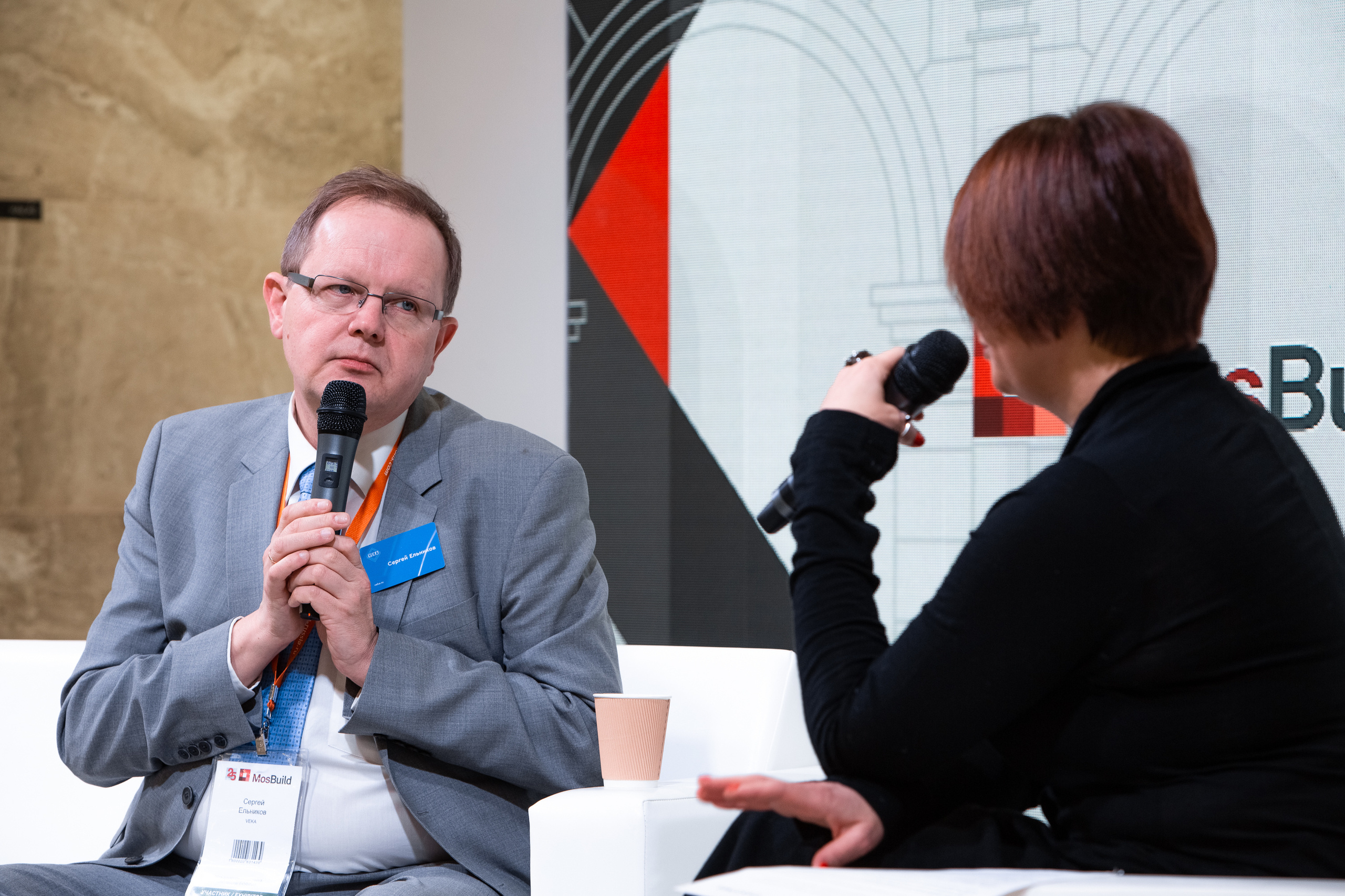 MosBuild. Свадебный репортажный фотограф в Москве