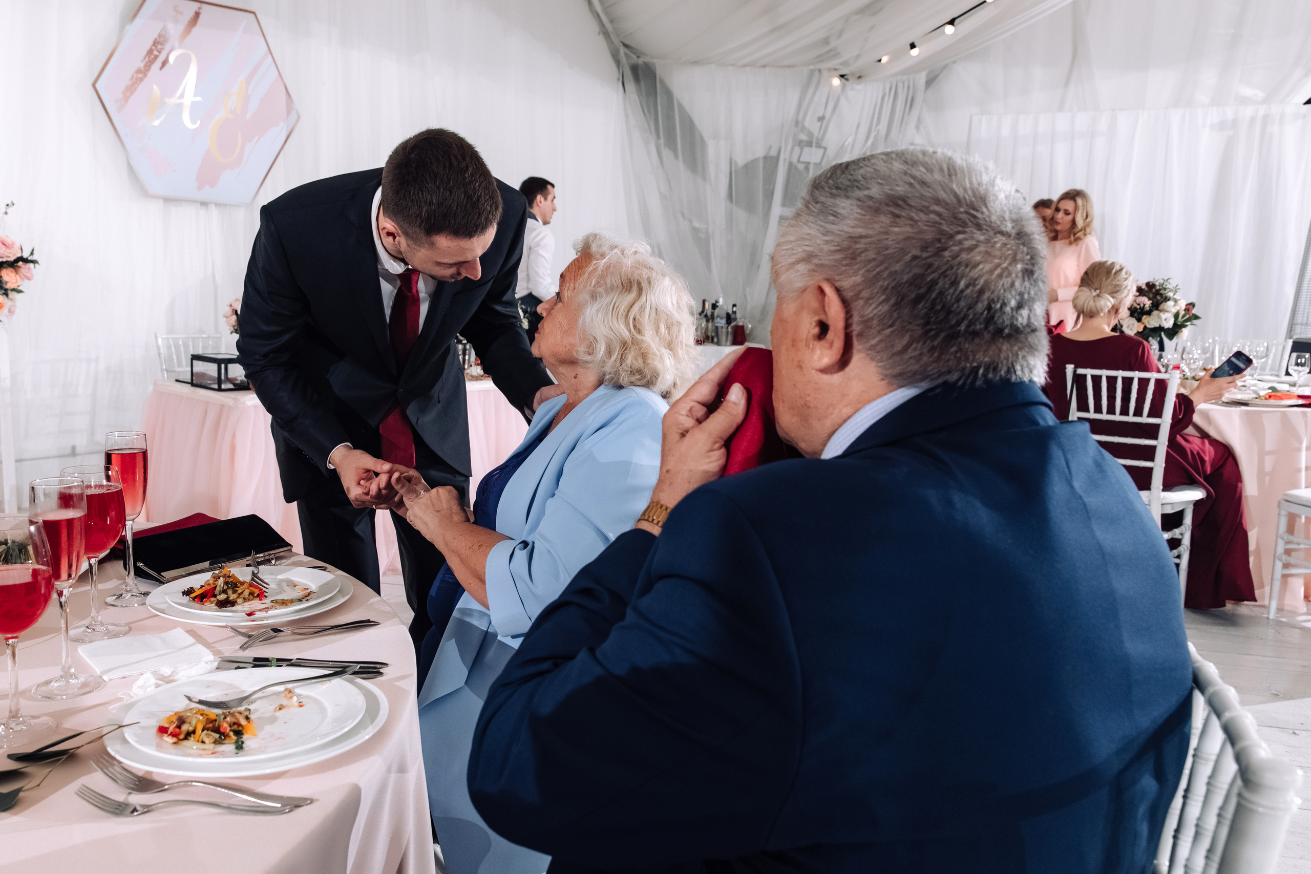 A&E. Свадебный репортажный фотограф в Москве