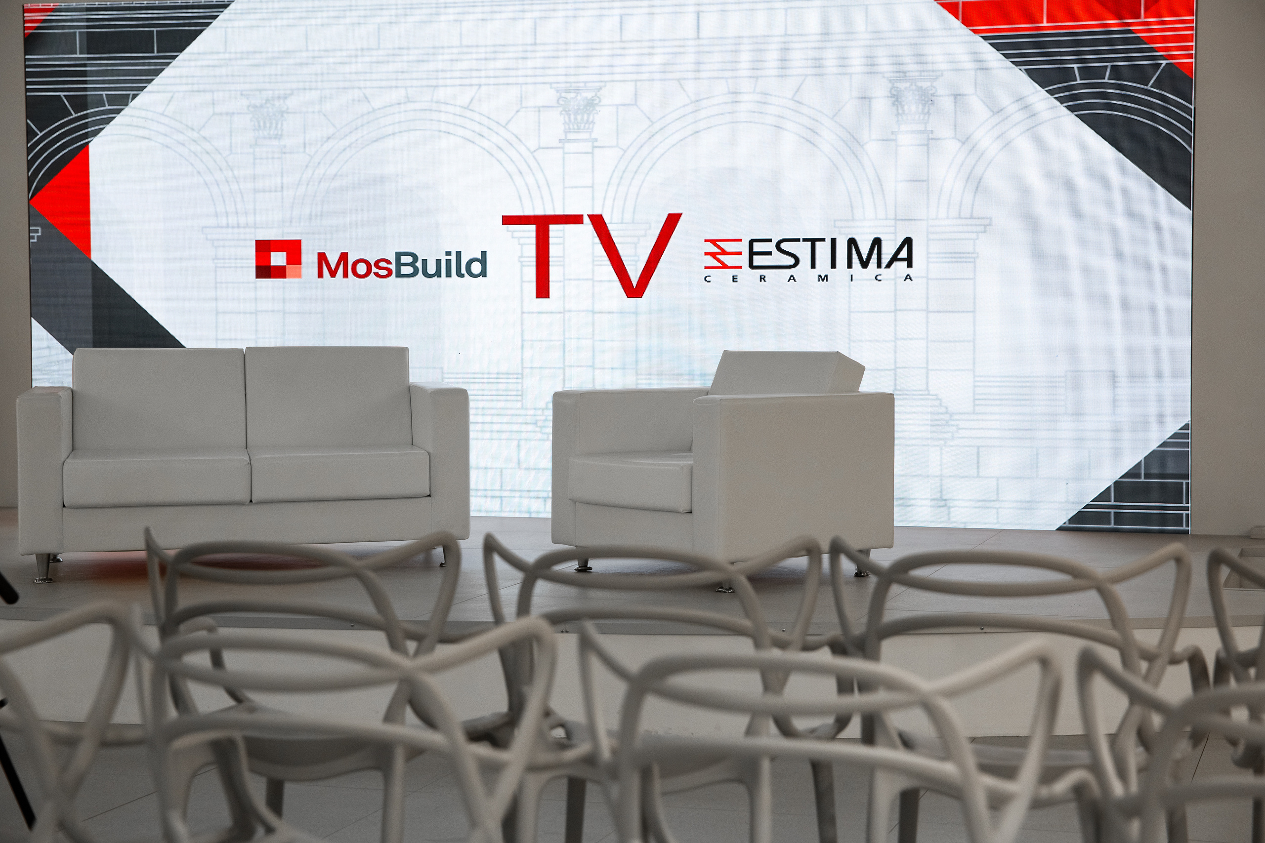 MosBuild. Свадебный репортажный фотограф в Москве