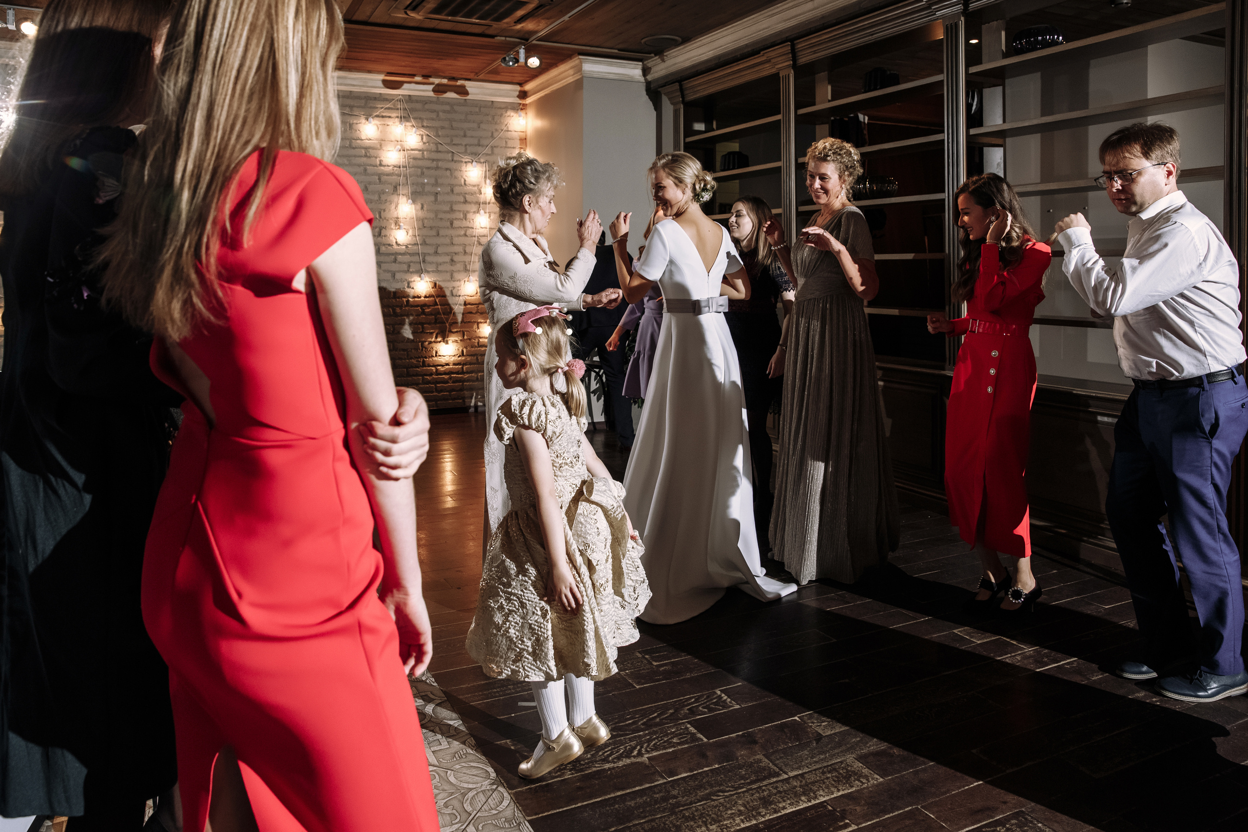 M&V. Свадебный репортажный фотограф в Москве