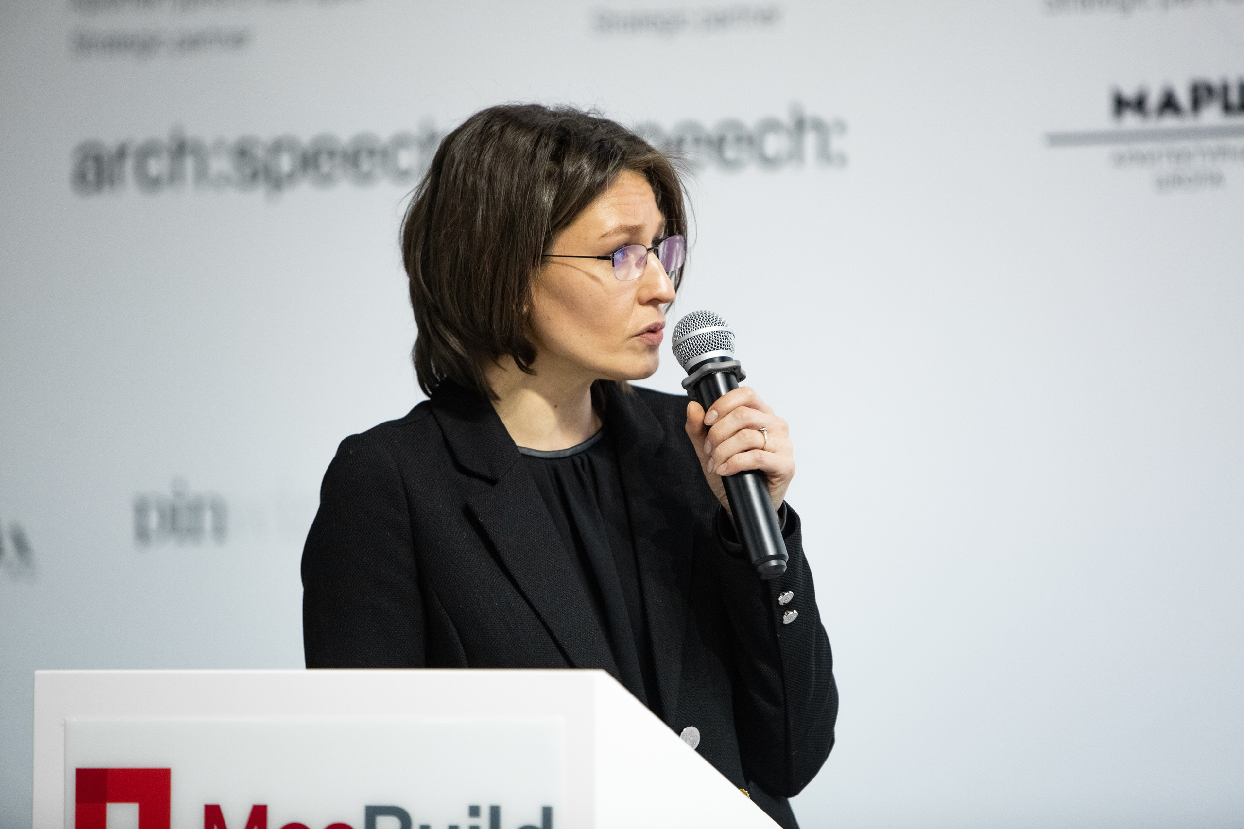 MosBuild. Свадебный репортажный фотограф в Москве