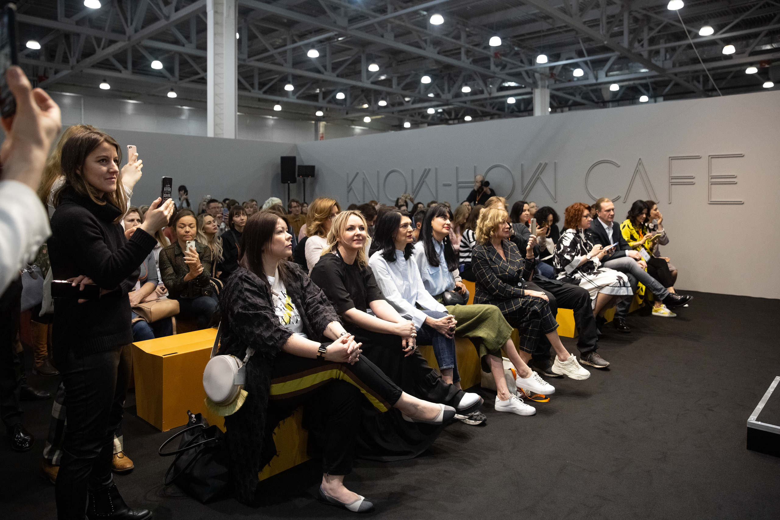 MosBuild. Свадебный репортажный фотограф в Москве