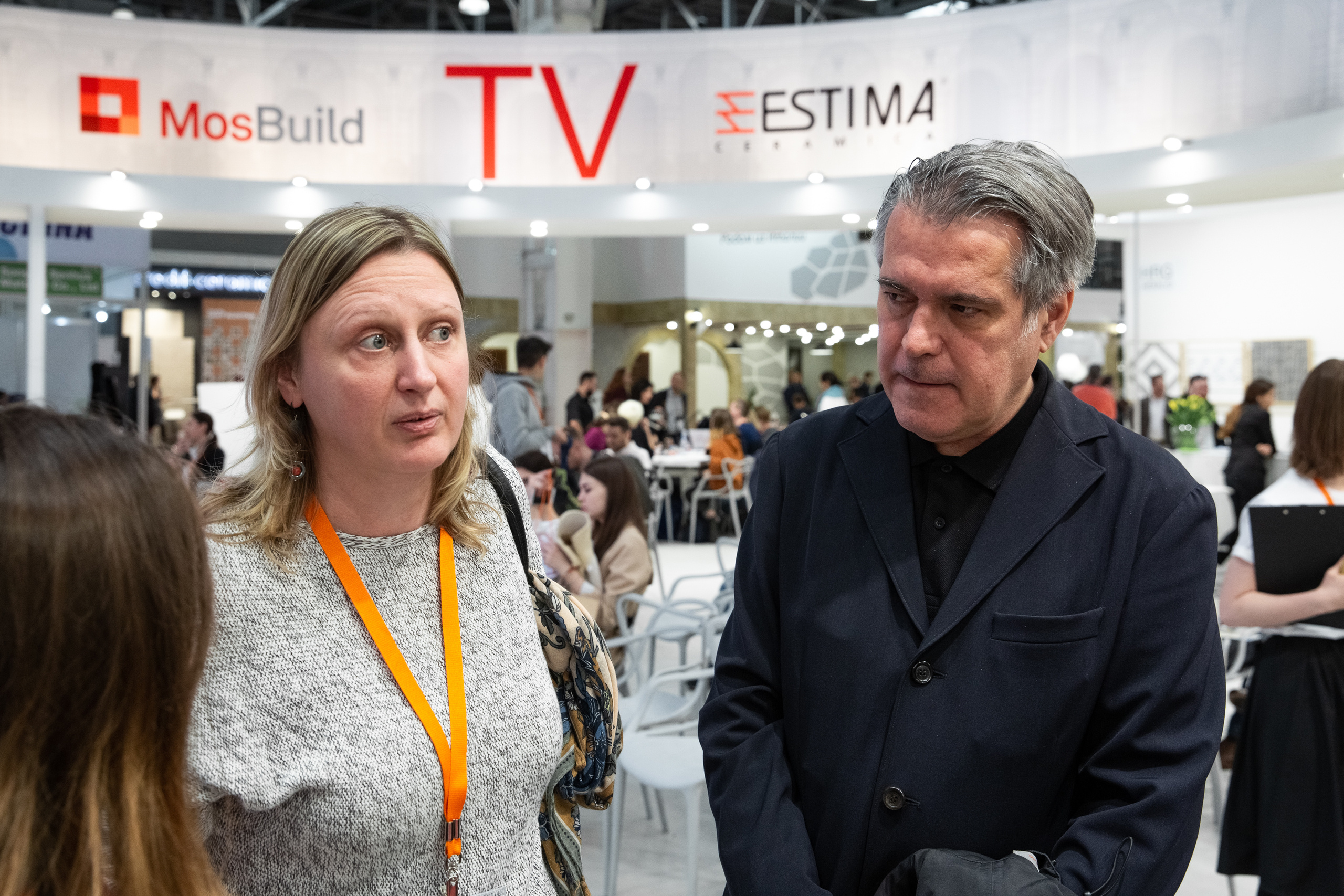 MosBuild. Свадебный репортажный фотограф в Москве