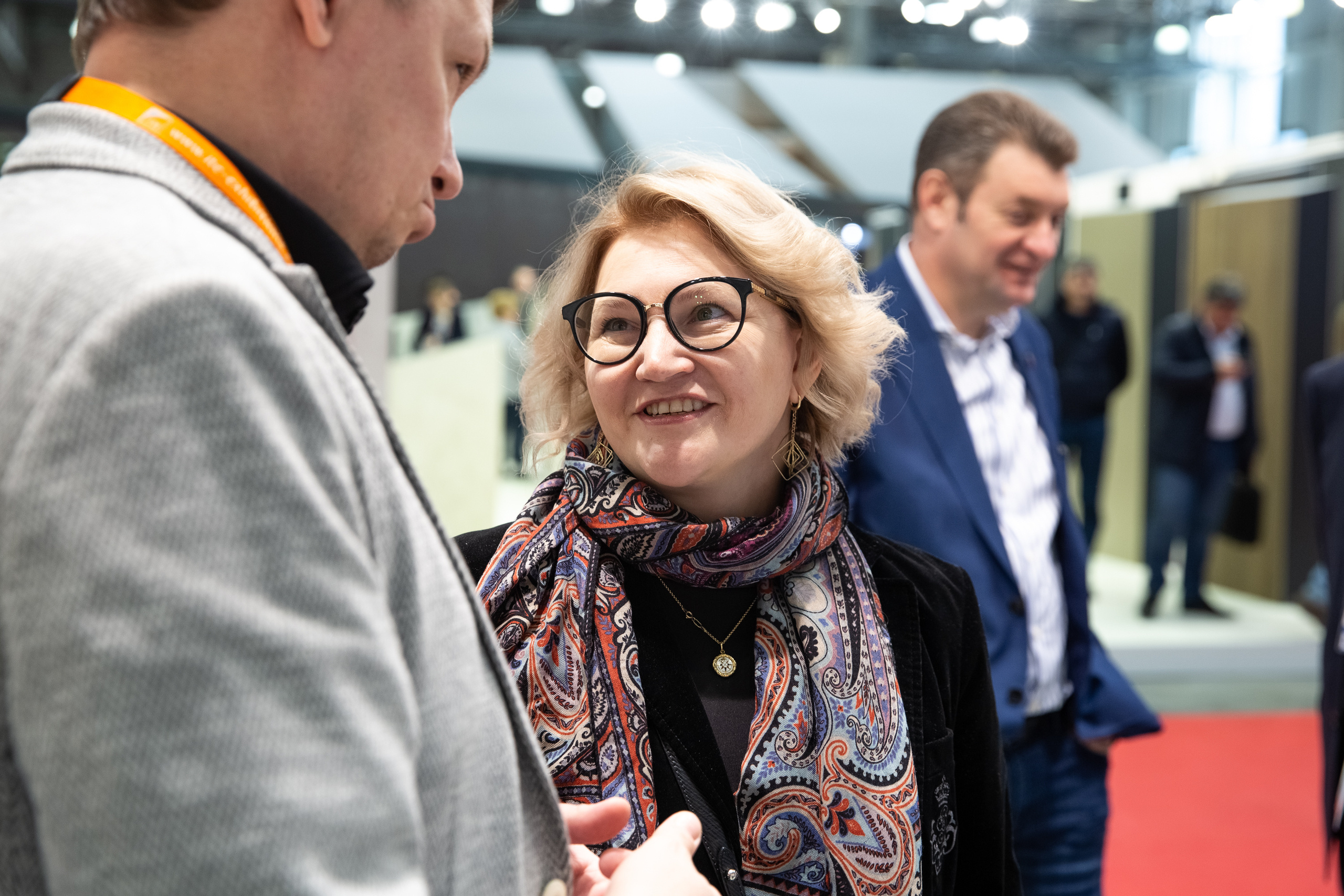 MosBuild. Свадебный репортажный фотограф в Москве