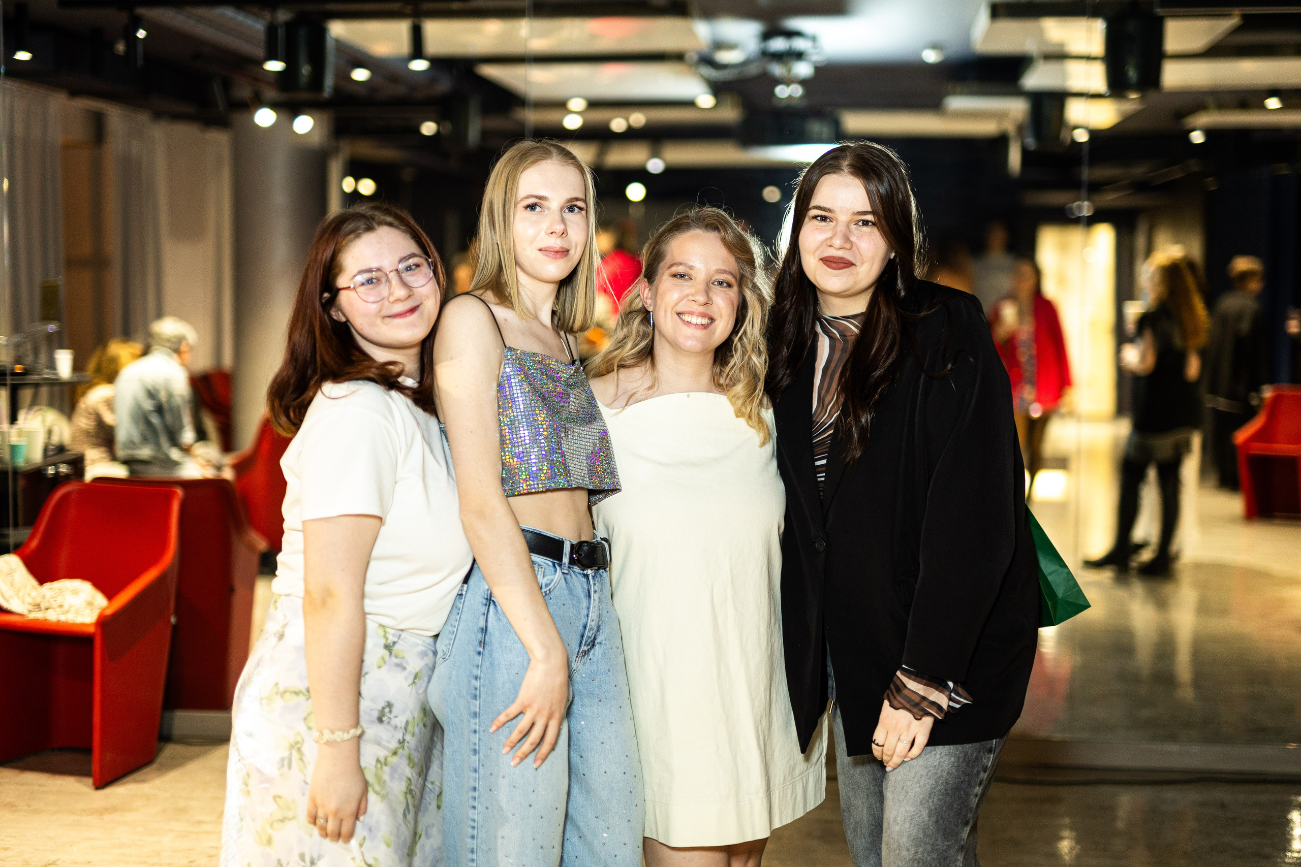 День рождения Лизы. Фотограф Родион Нарудинов