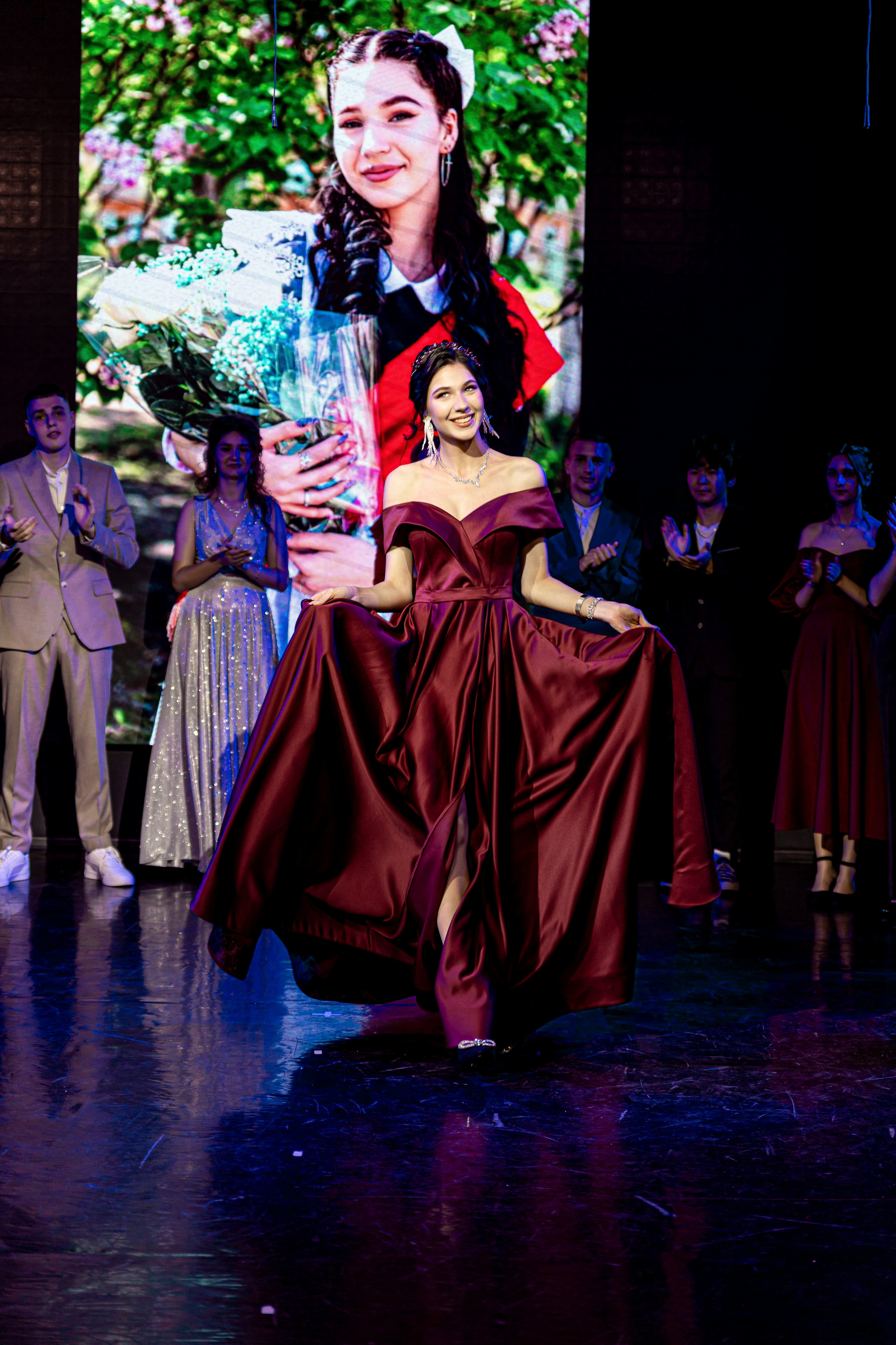 Школьные фотографии во Владивостоке от фотографа Ивана Тарасова