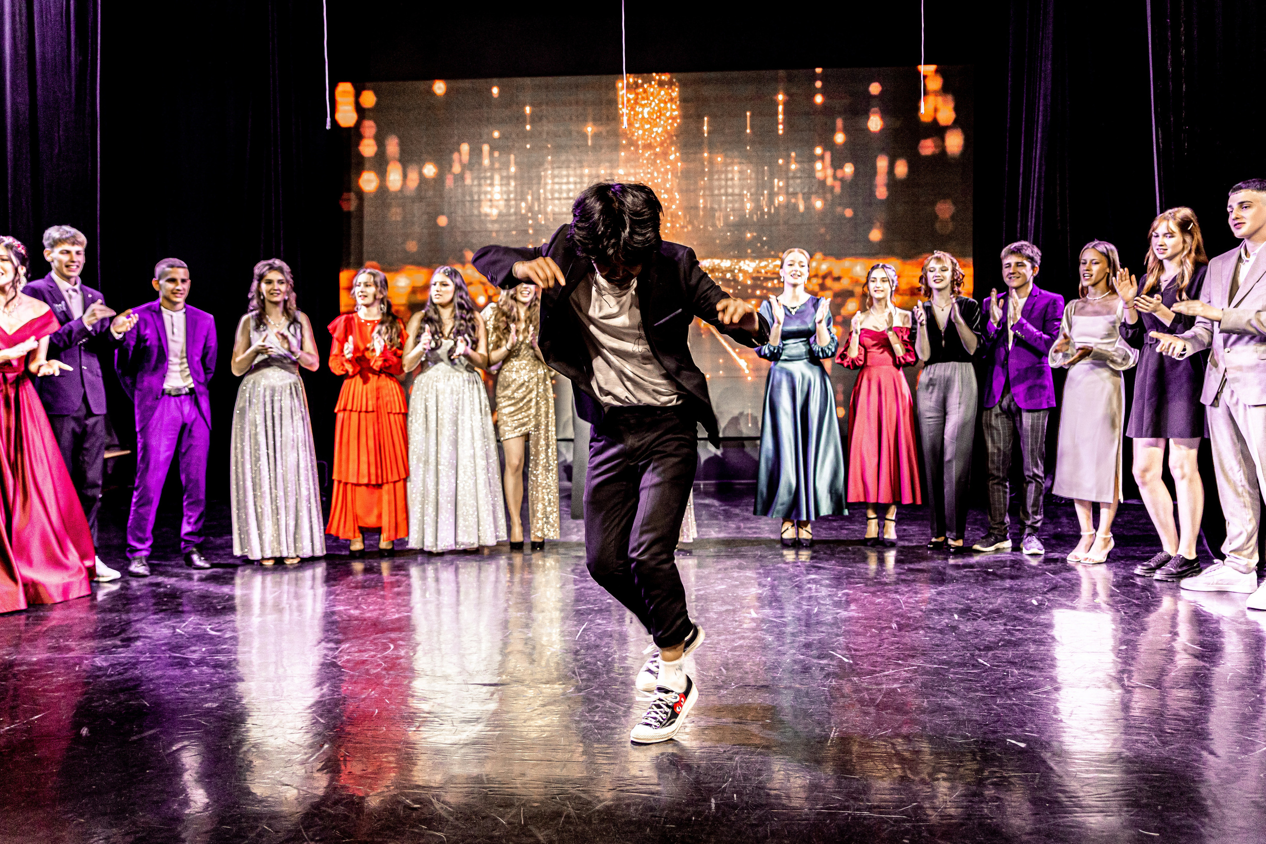 Школьные фотографии во Владивостоке от фотографа Ивана Тарасова