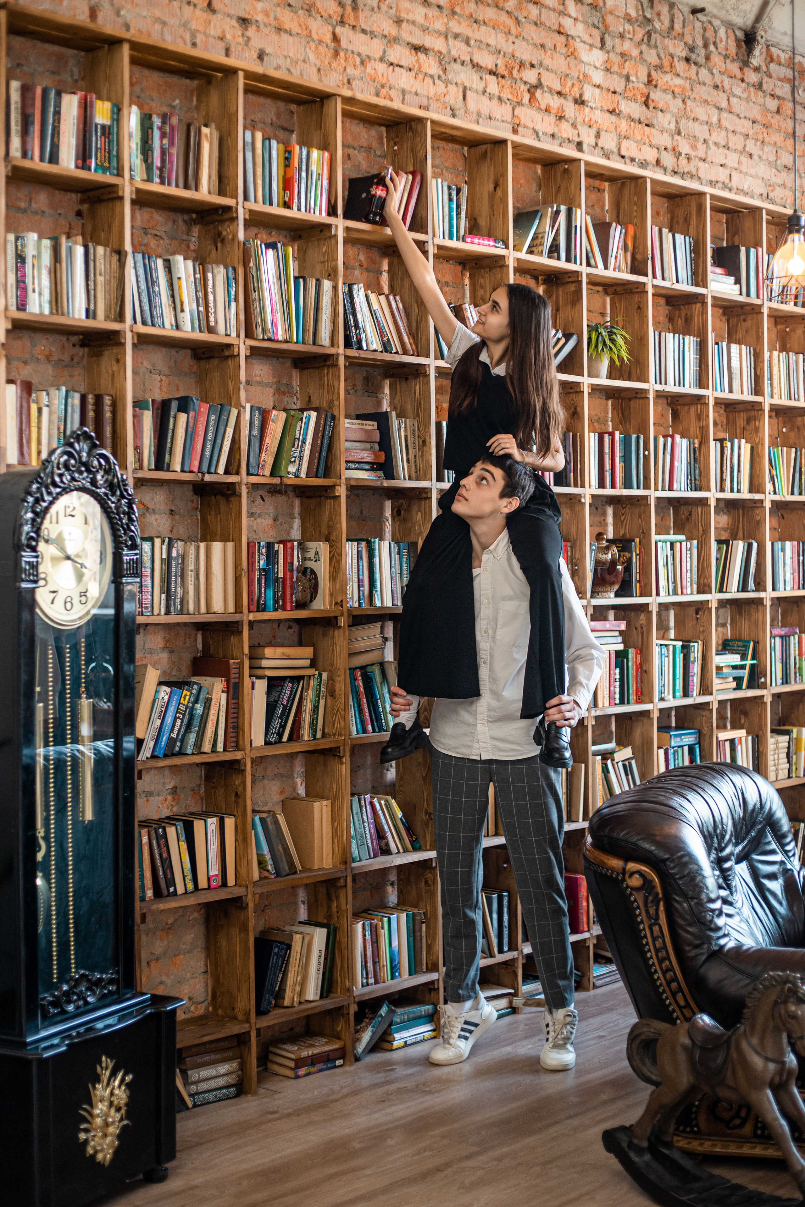 Школьные фотографии во Владивостоке от фотографа Ивана Тарасова