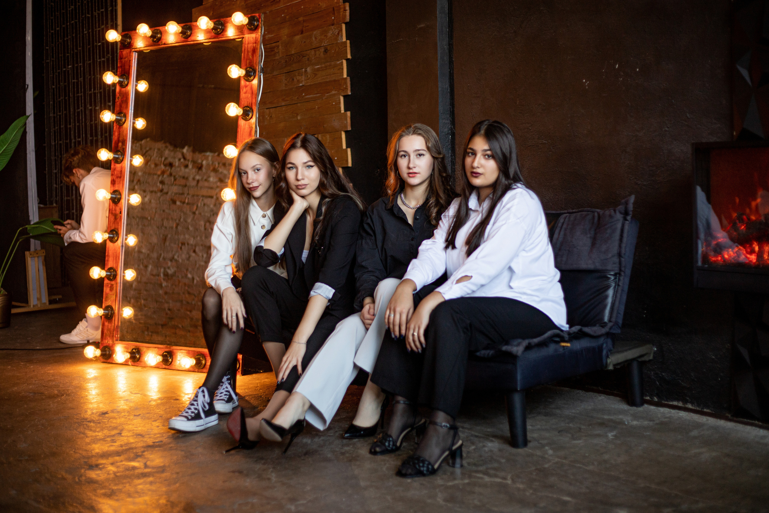 Школьные фотографии во Владивостоке от фотографа Ивана Тарасова