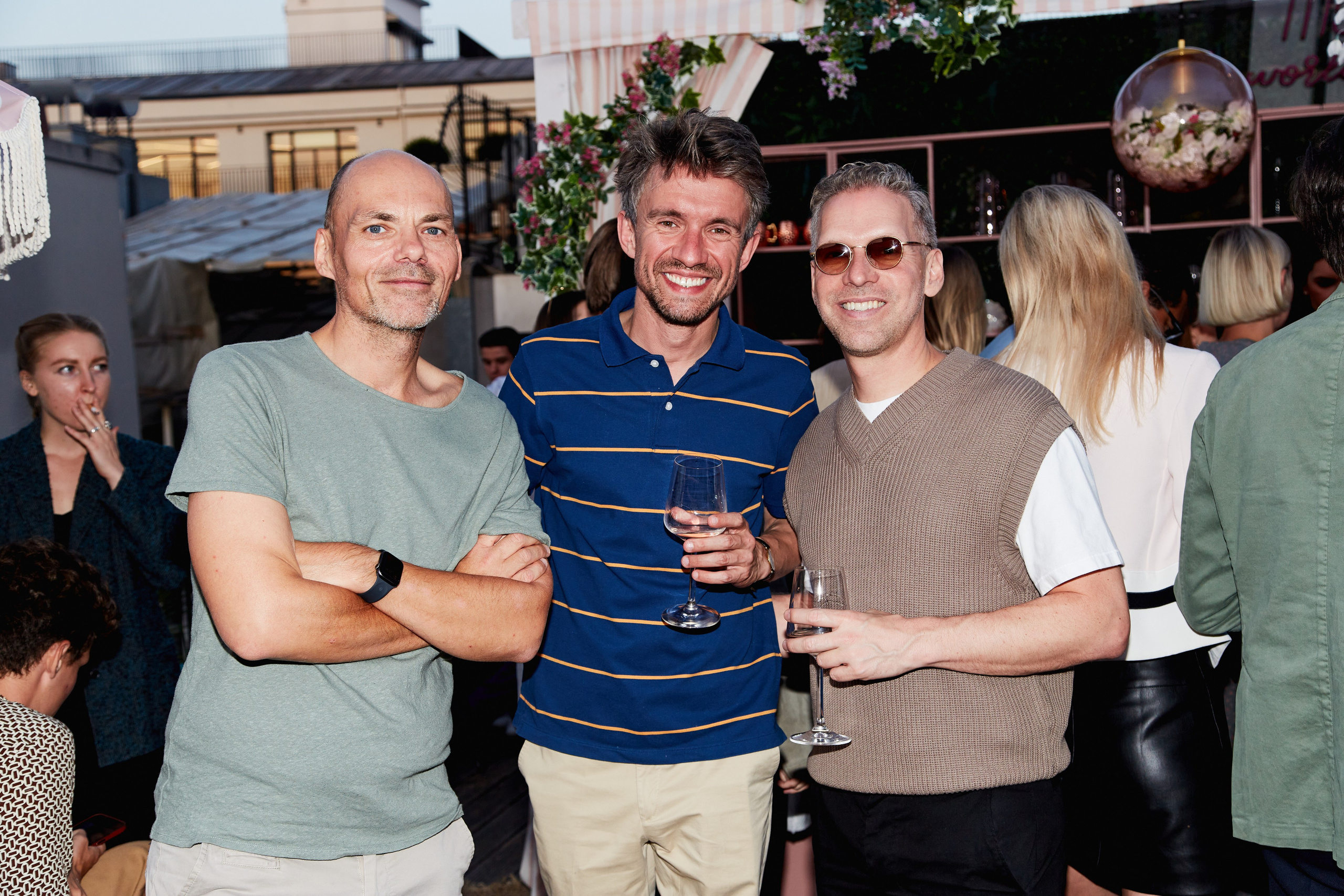 FEVER FRIENDS PARIS PARTY. Photographer Daria Ilkevich